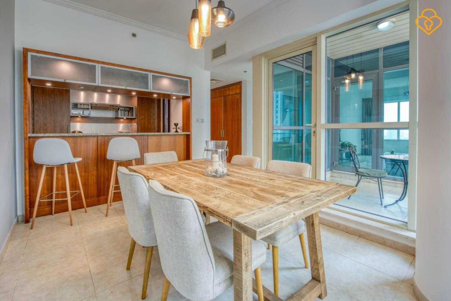 Keysplease Marina View 2 B/R Upgraded Apt near metro, Sahab Tower Dubai Marina
