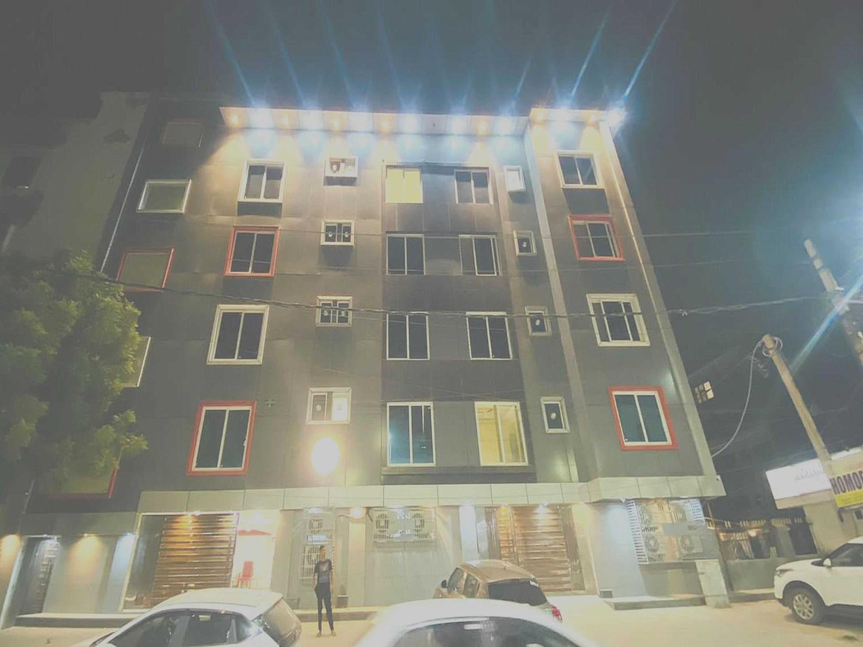 Townhouse 1137 Oyo Townhouse || Rohini Near Rithala Metro Station