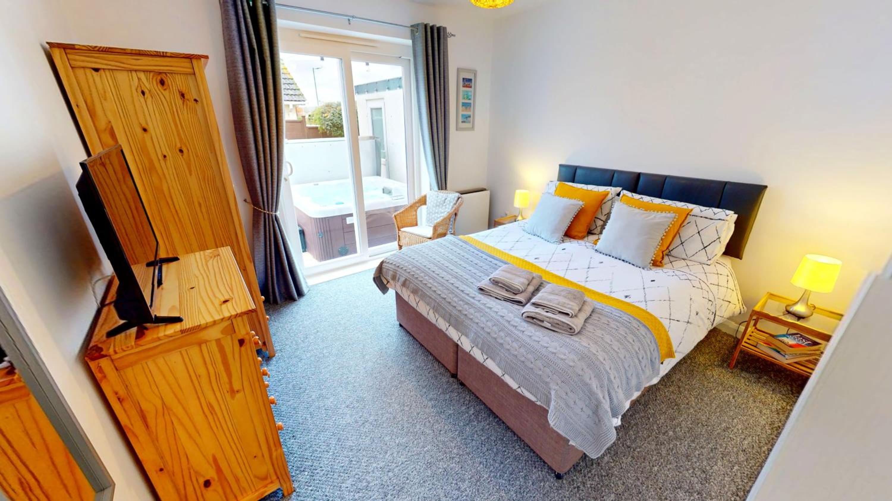BRAUNTON BEACON VIEW 3 Bedrooms