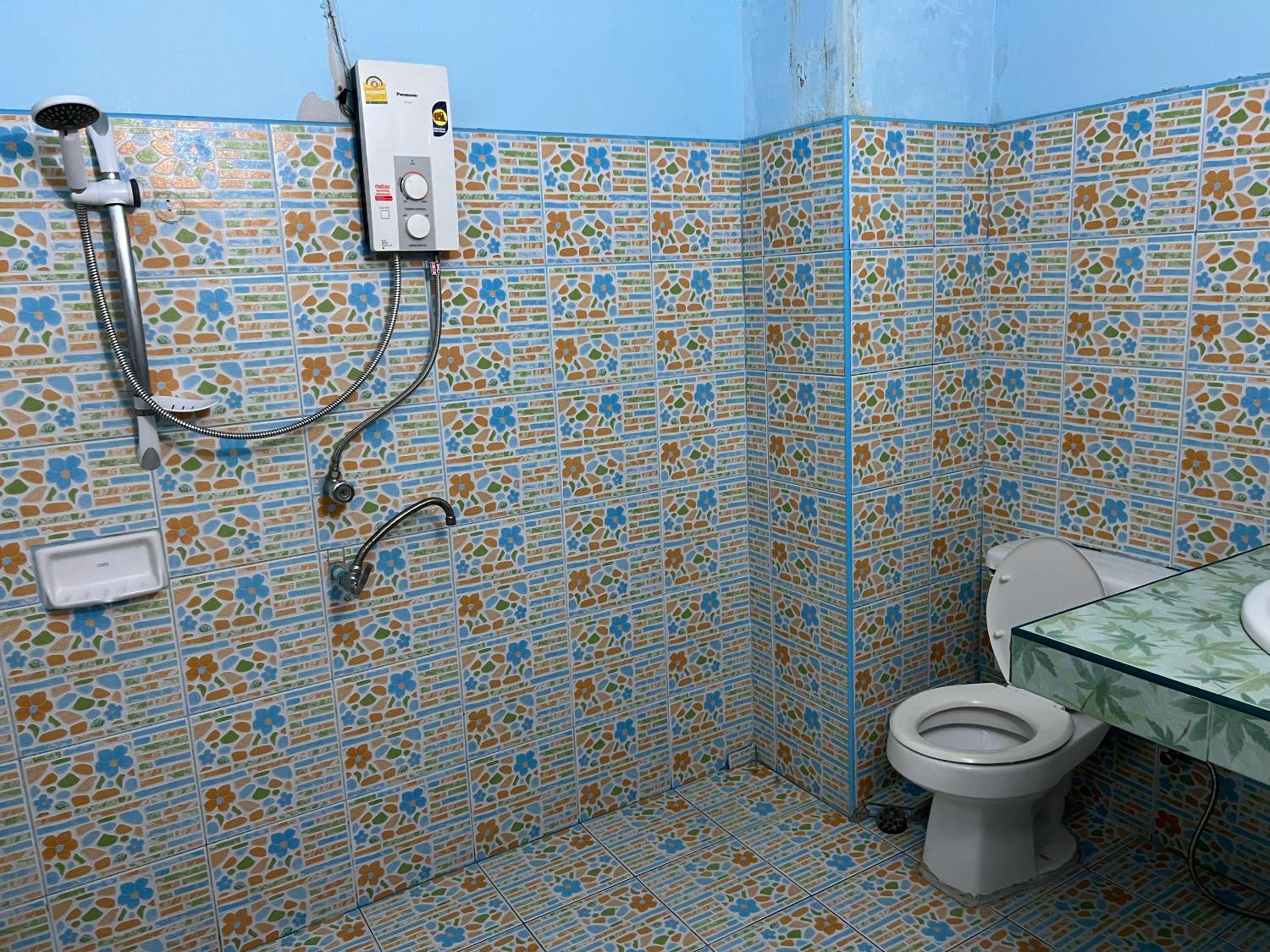 Yuri Guesthouse