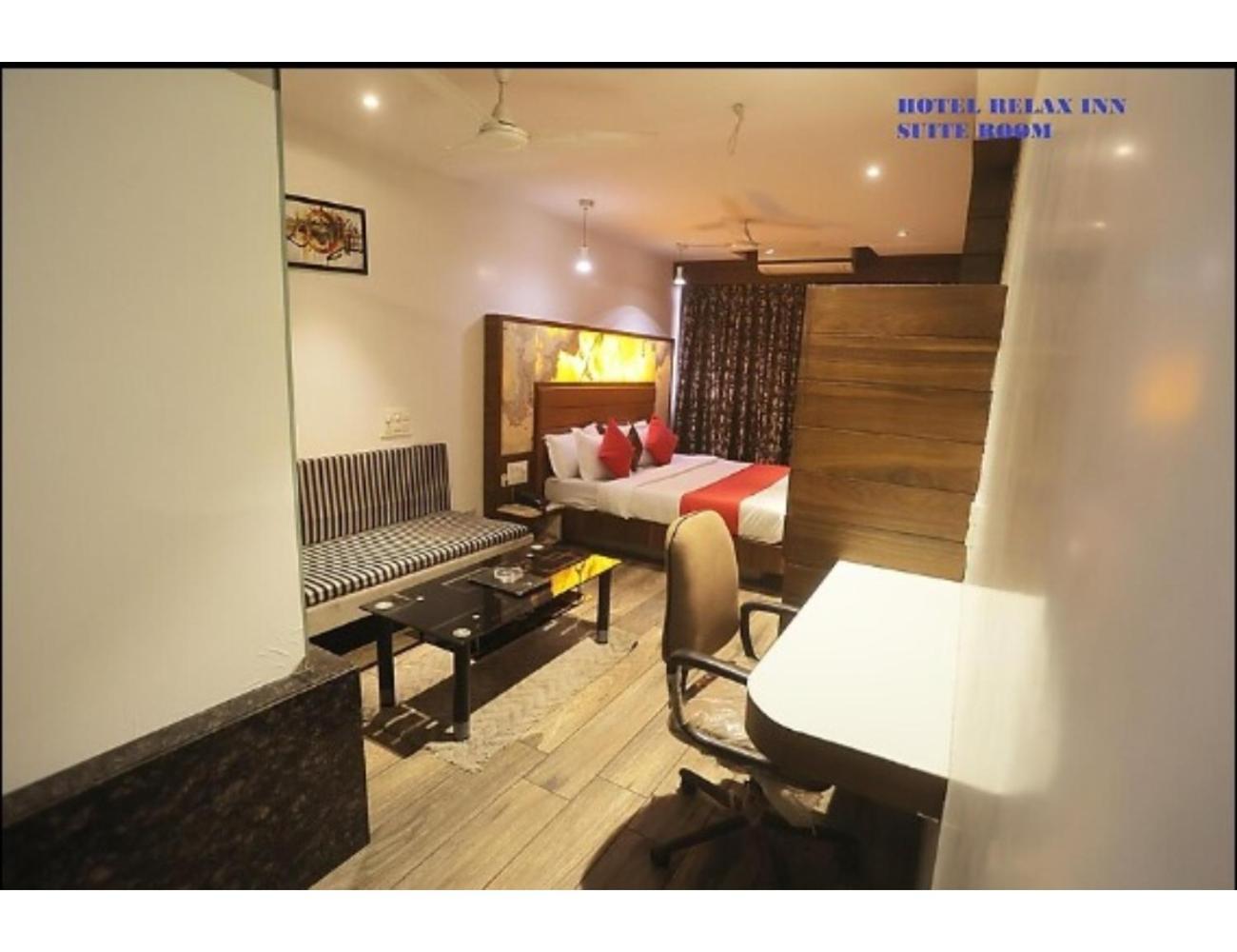 Hotel Relax Inn, Surat, Gujarat