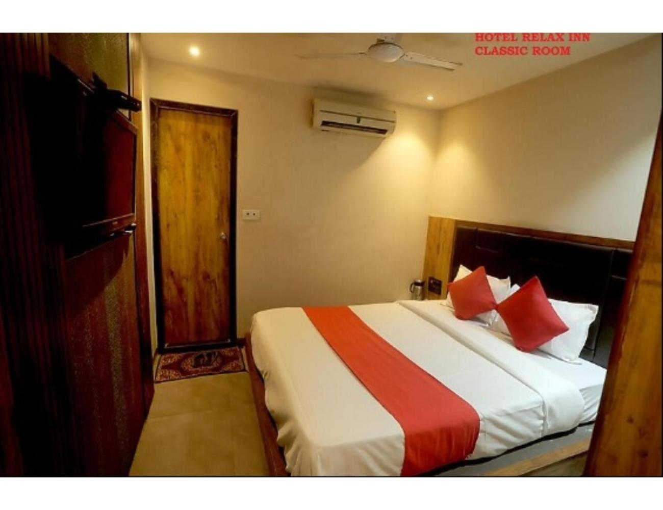 Hotel Relax Inn, Surat, Gujarat