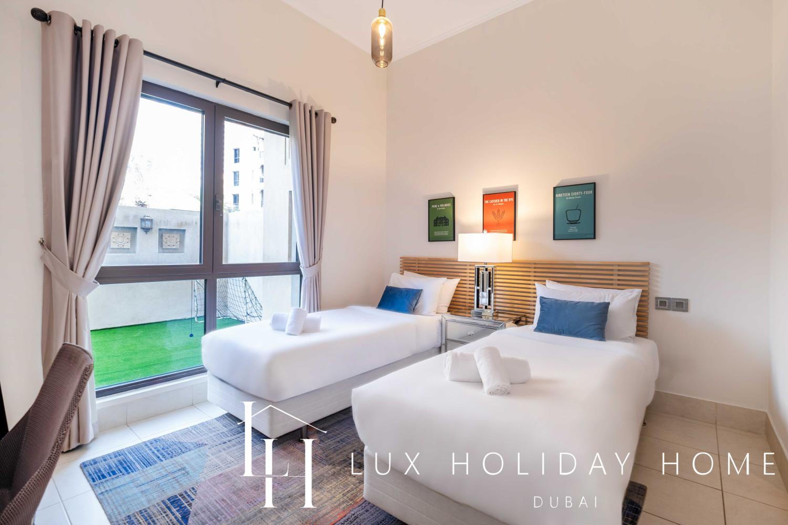 LUX The Burj Khalifa View Garden Suite