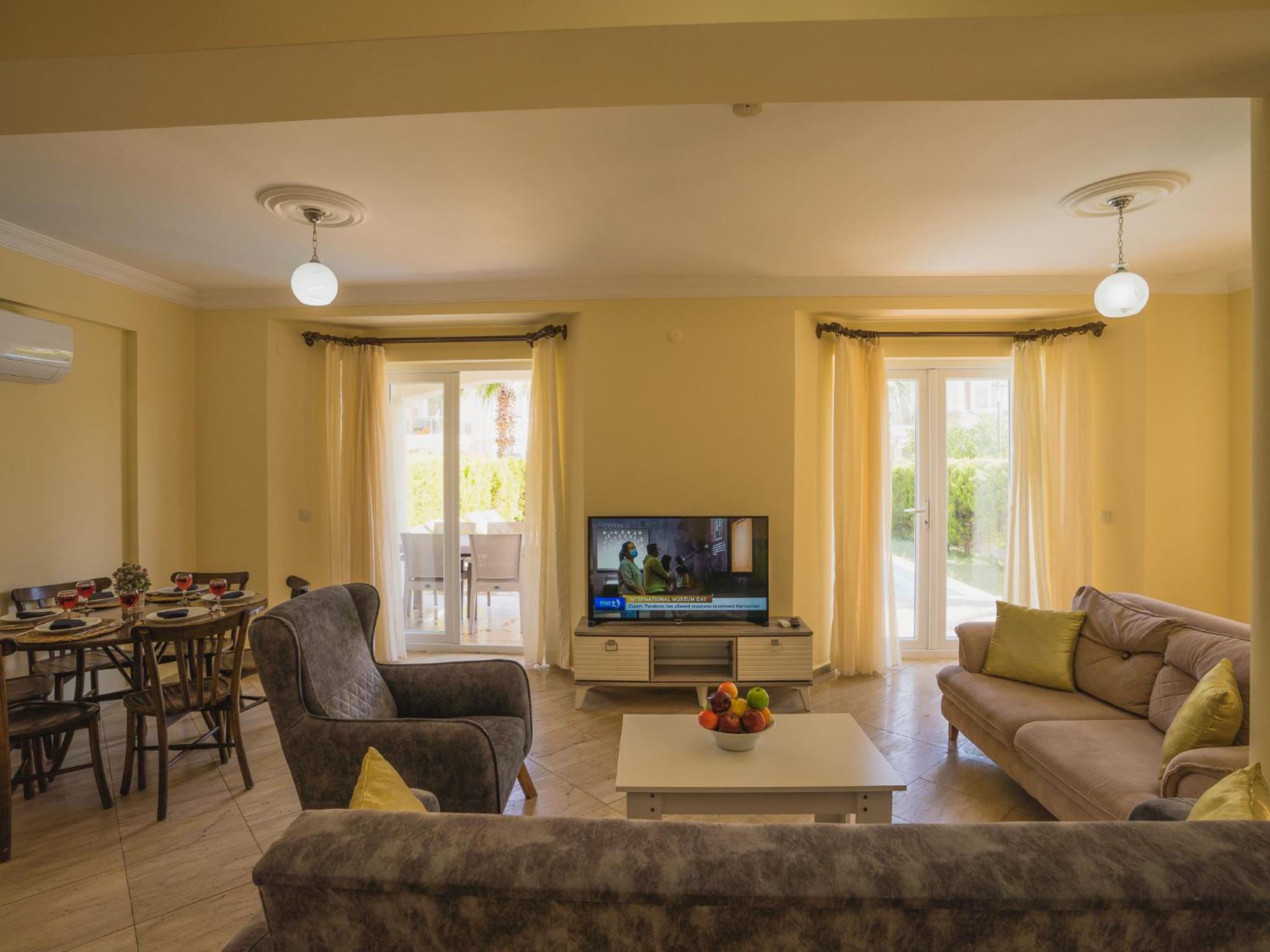 Sunset Beach Villas and Apartments - Image 37