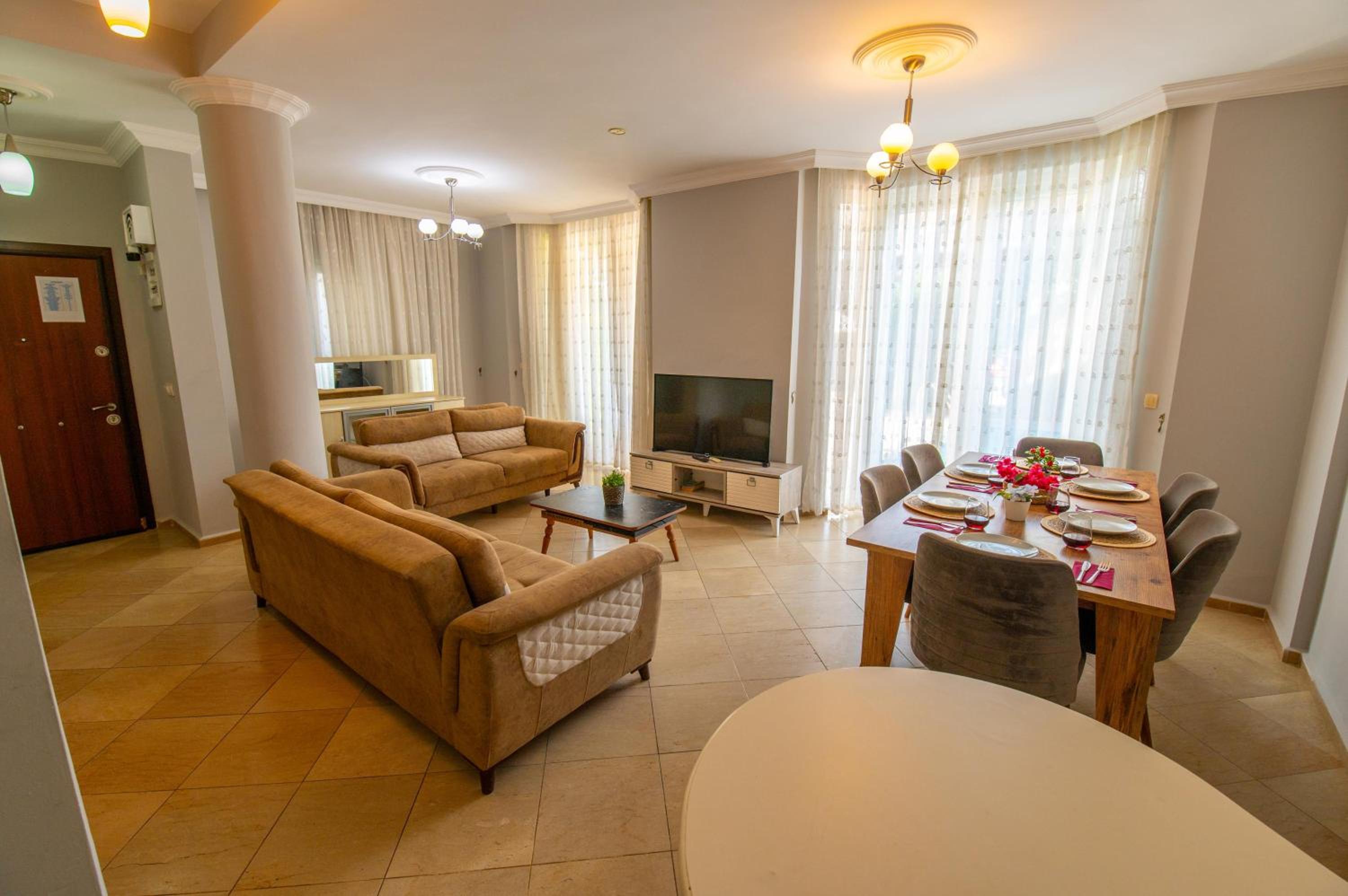 Sunset Beach Villas and Apartments - Image 153