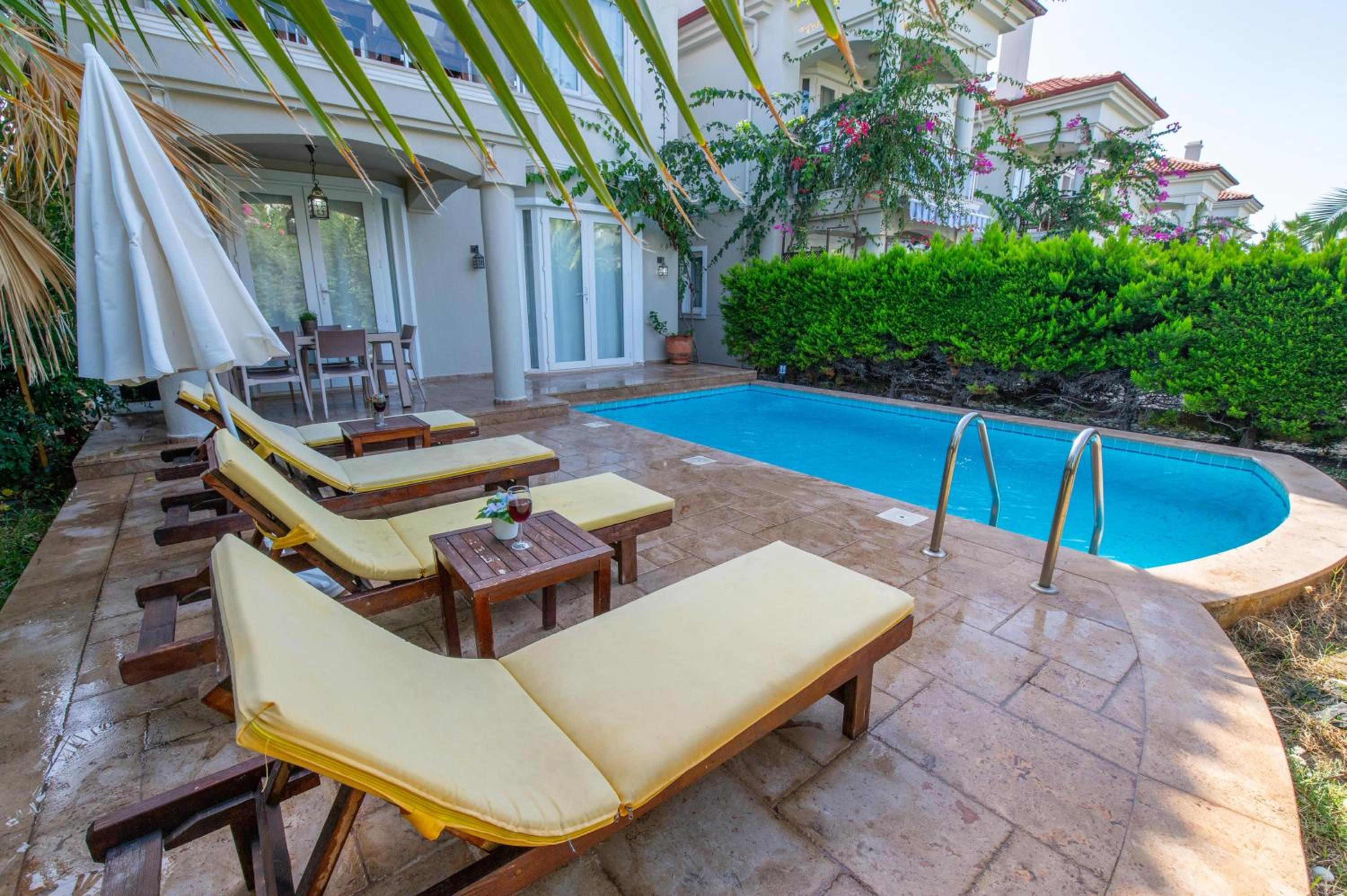 Sunset Beach Villas and Apartments - Image 131