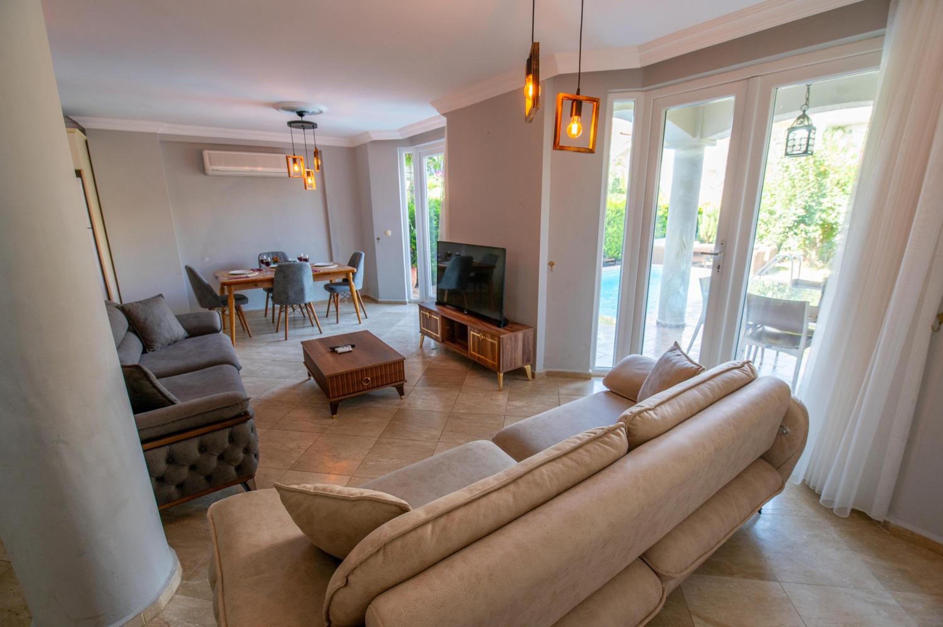 Sunset Beach Villas and Apartments - Image 26