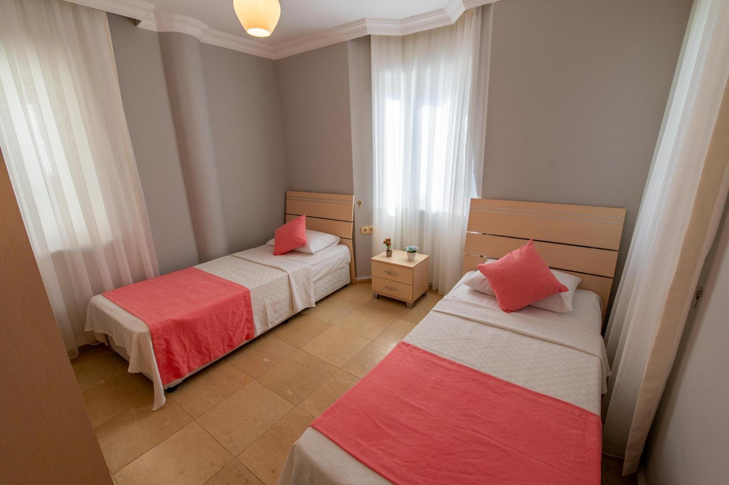 Sunset Beach Villas and Apartments - Image 68