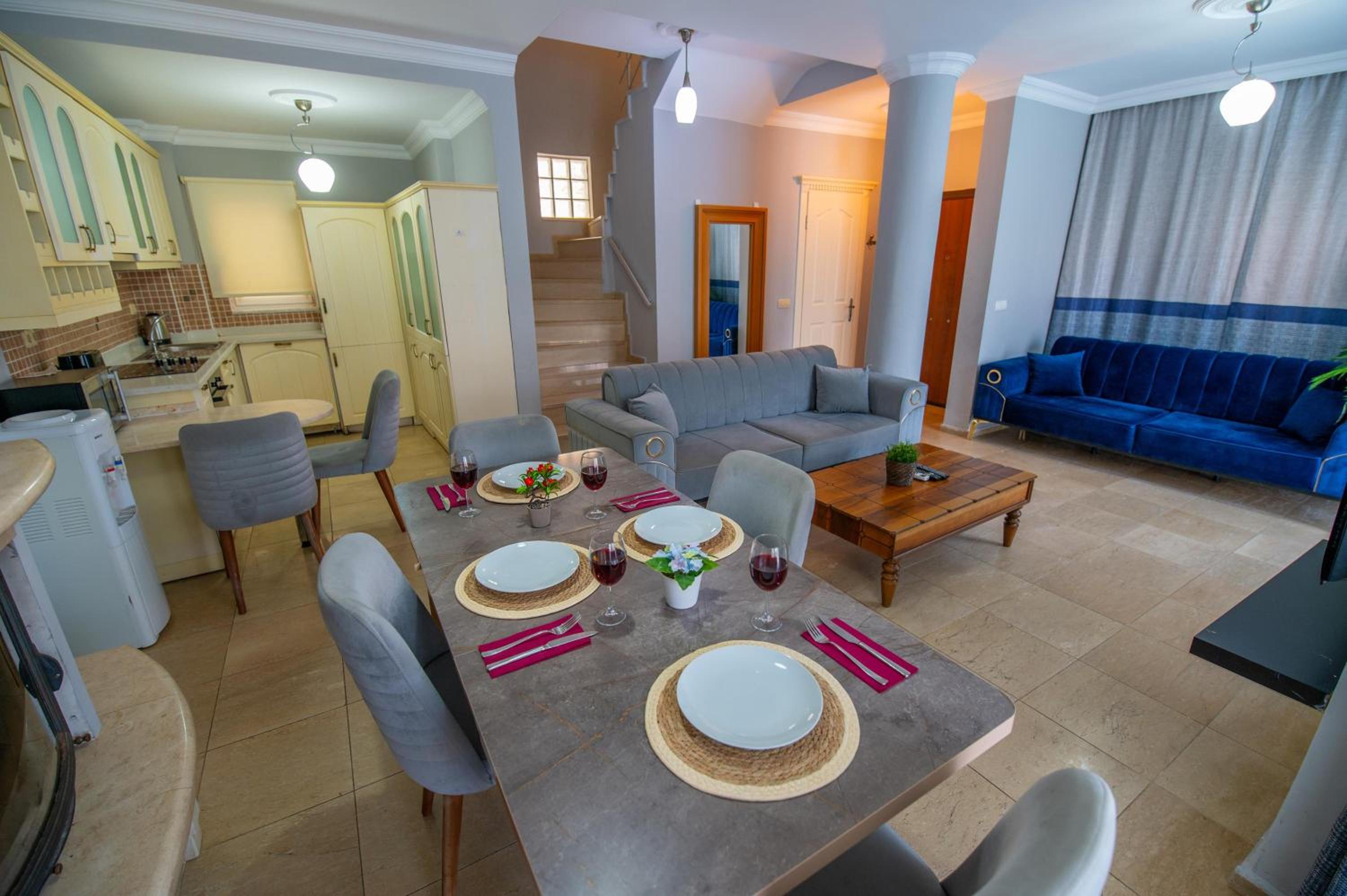 Sunset Beach Villas and Apartments - Image 180