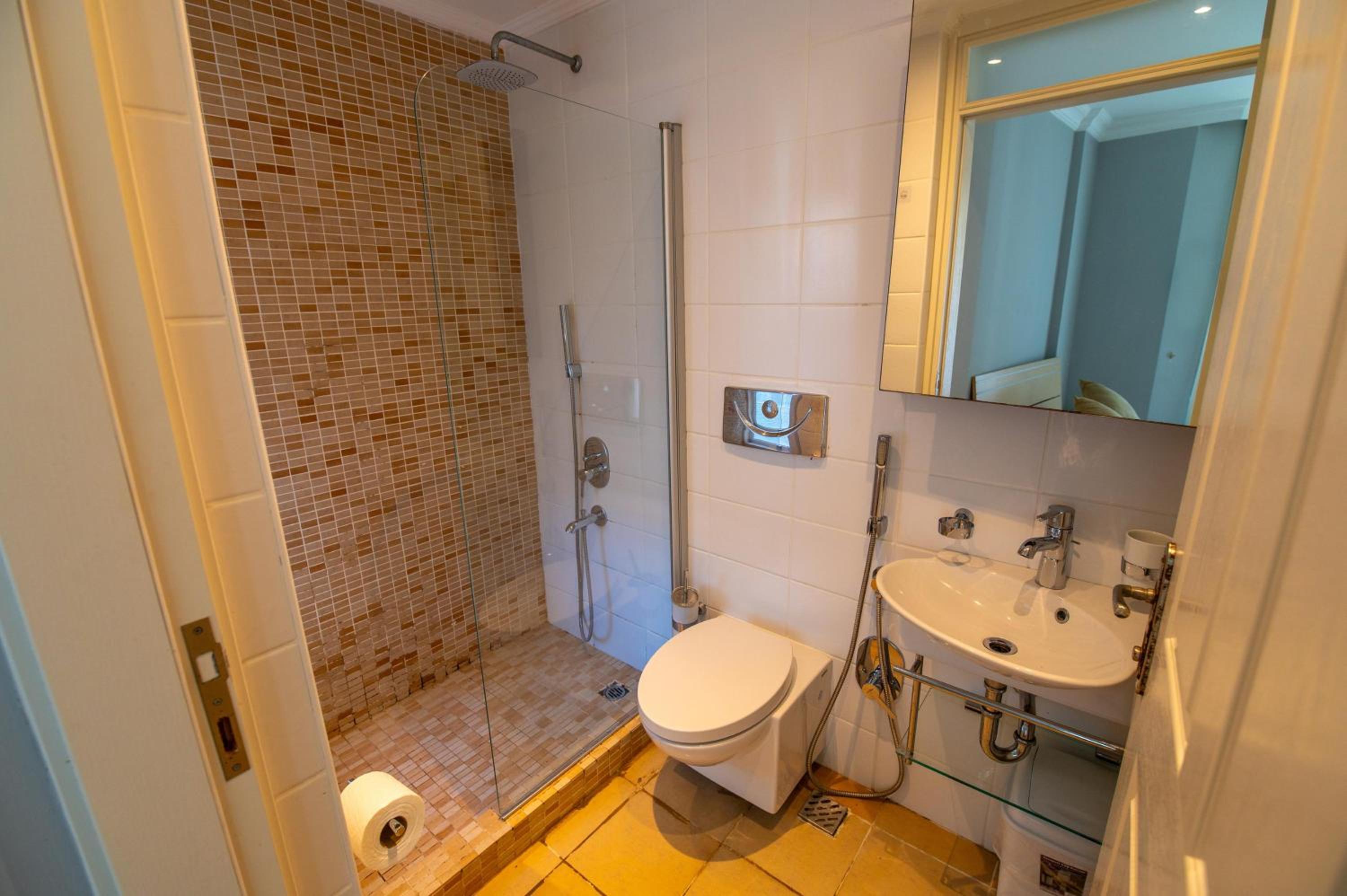 Sunset Beach Villas and Apartments - Image 224