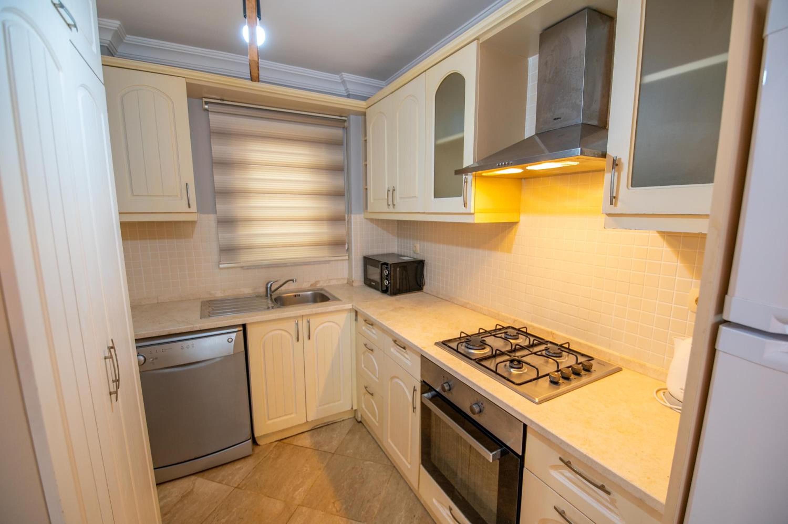 Sunset Beach Villas and Apartments - Image 188