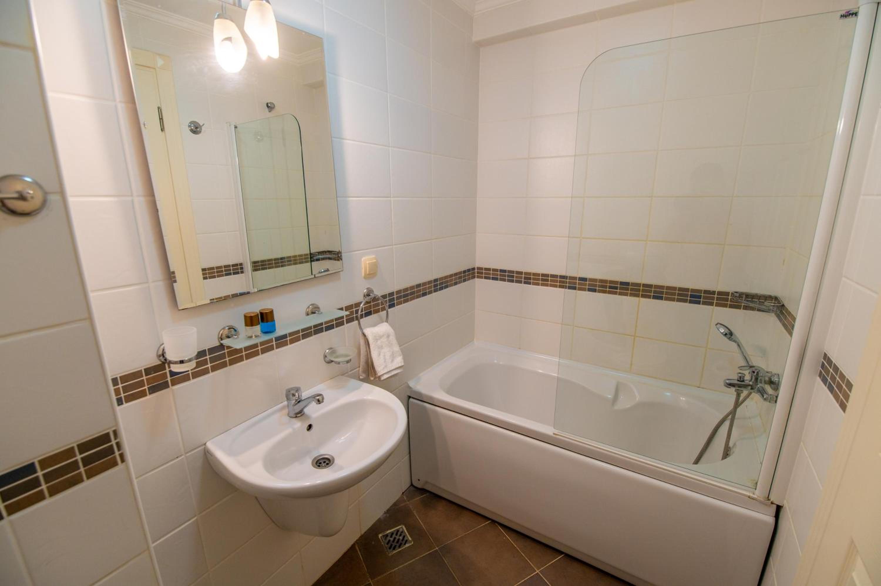 Sunset Beach Villas and Apartments - Image 230