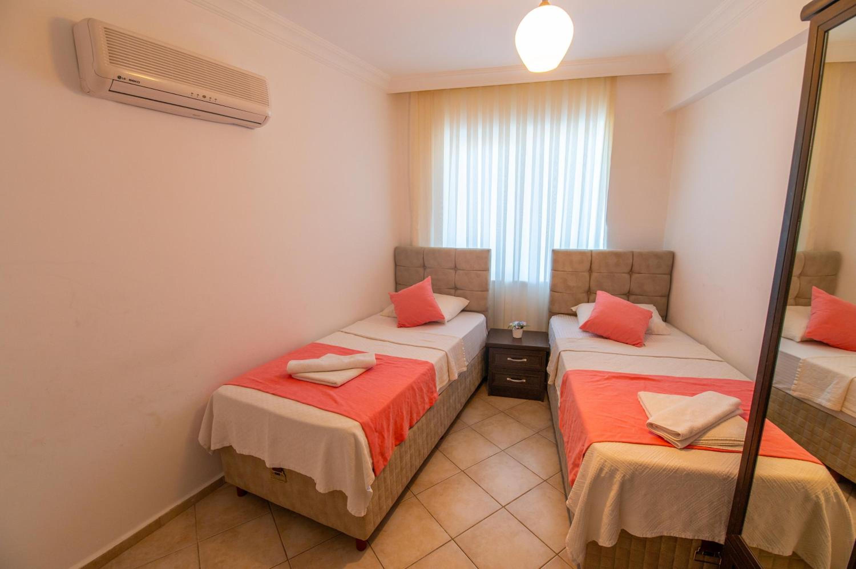 Sunset Beach Villas and Apartments - Image 214