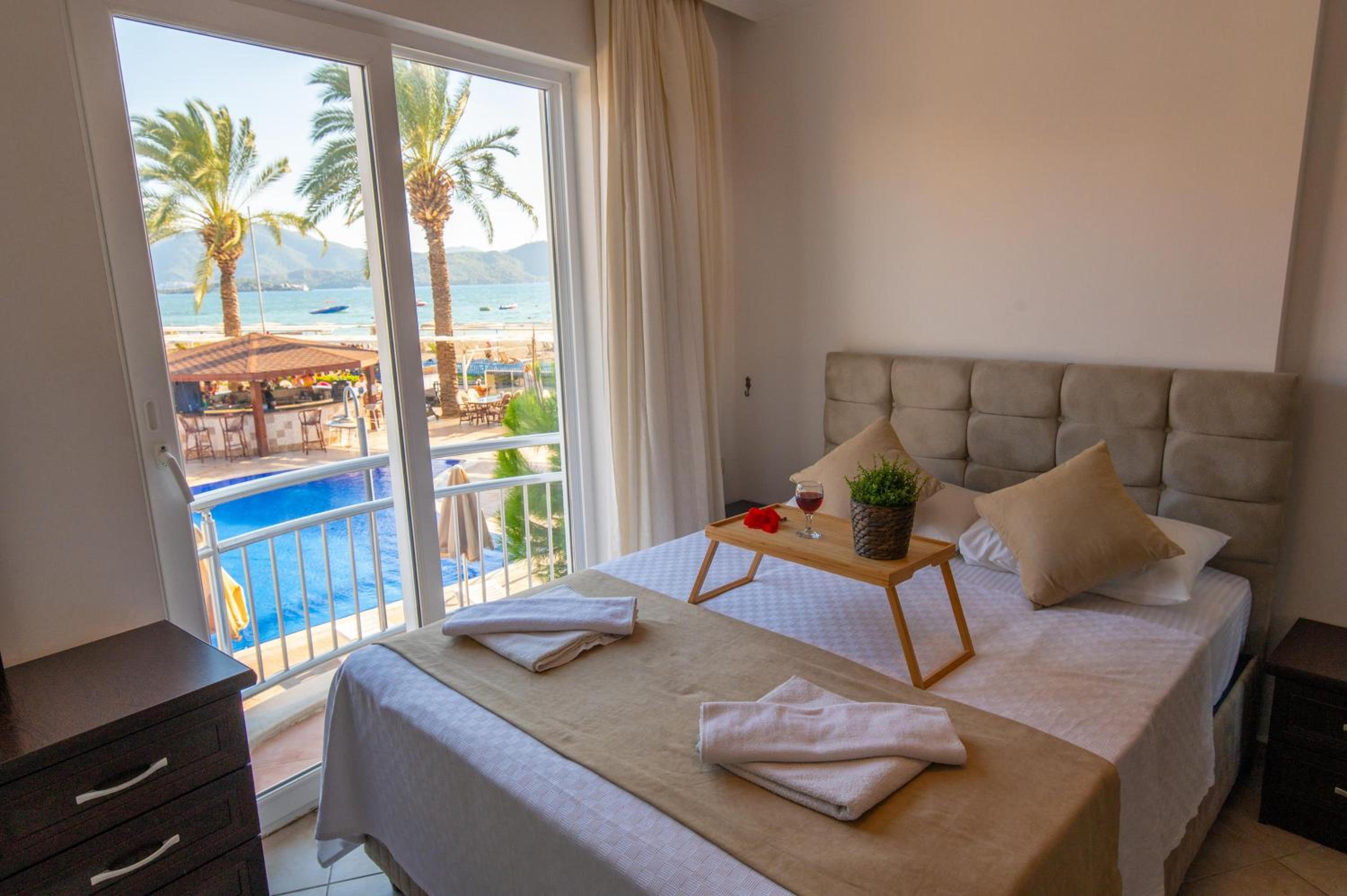 Sunset Beach Villas and Apartments - Image 53