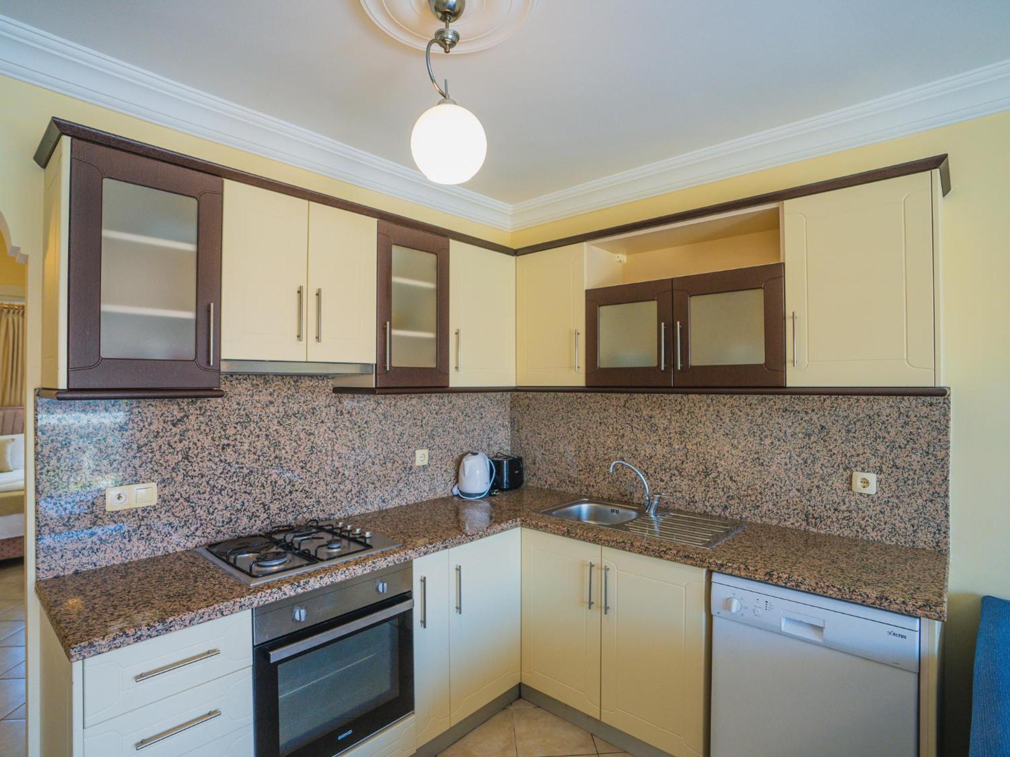 Sunset Beach Villas and Apartments - Image 203