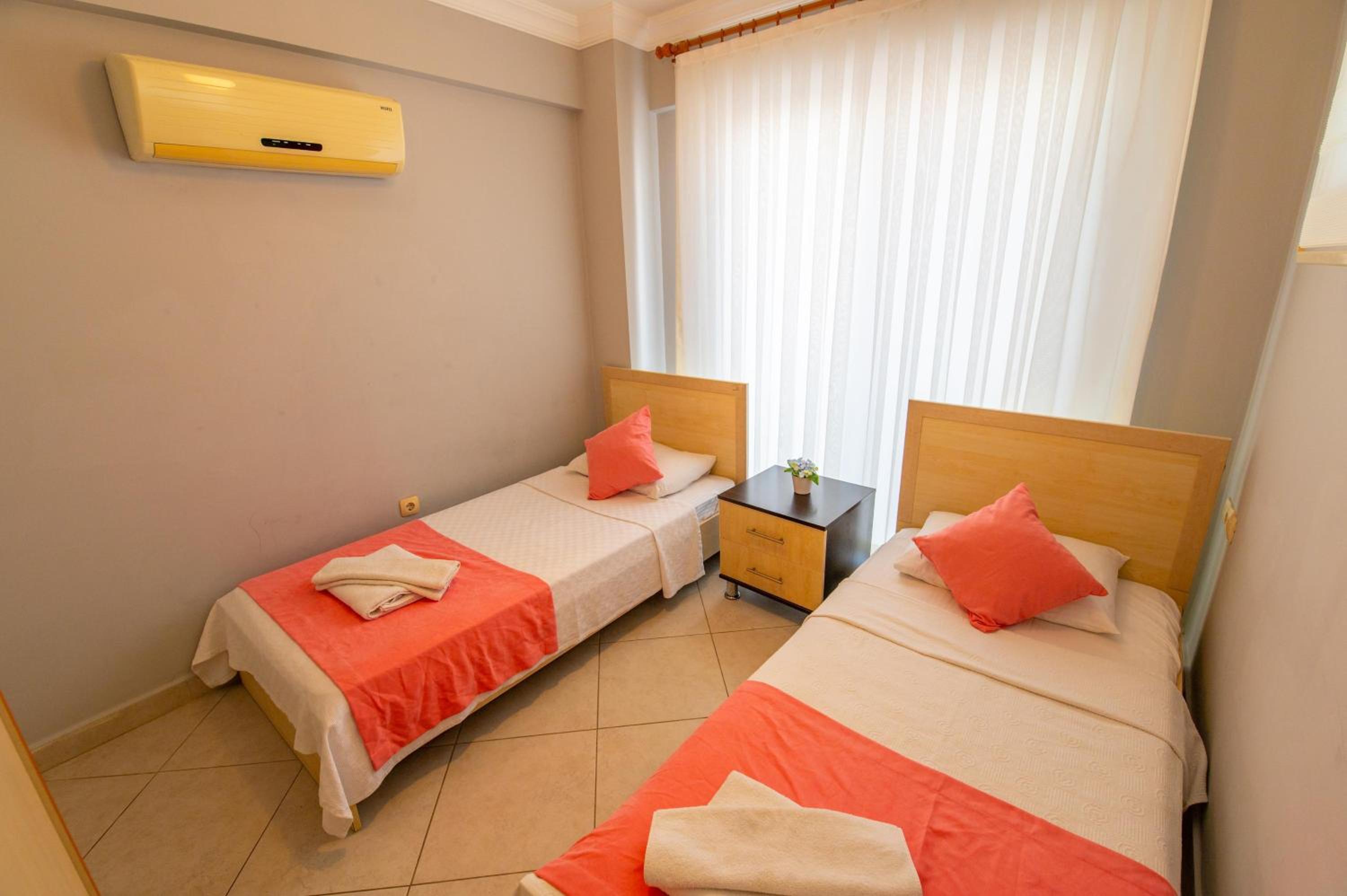 Sunset Beach Villas and Apartments - Image 52