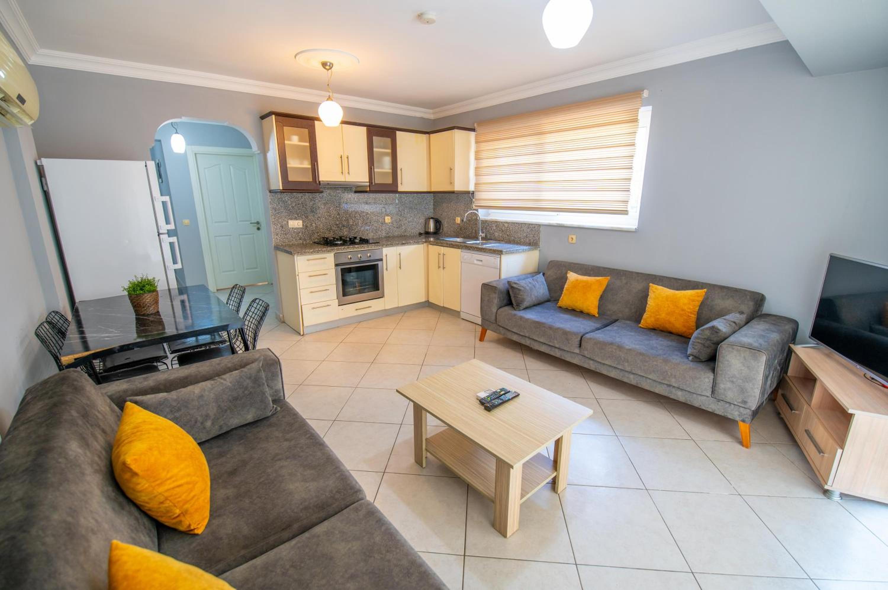 Sunset Beach Villas and Apartments - Image 28