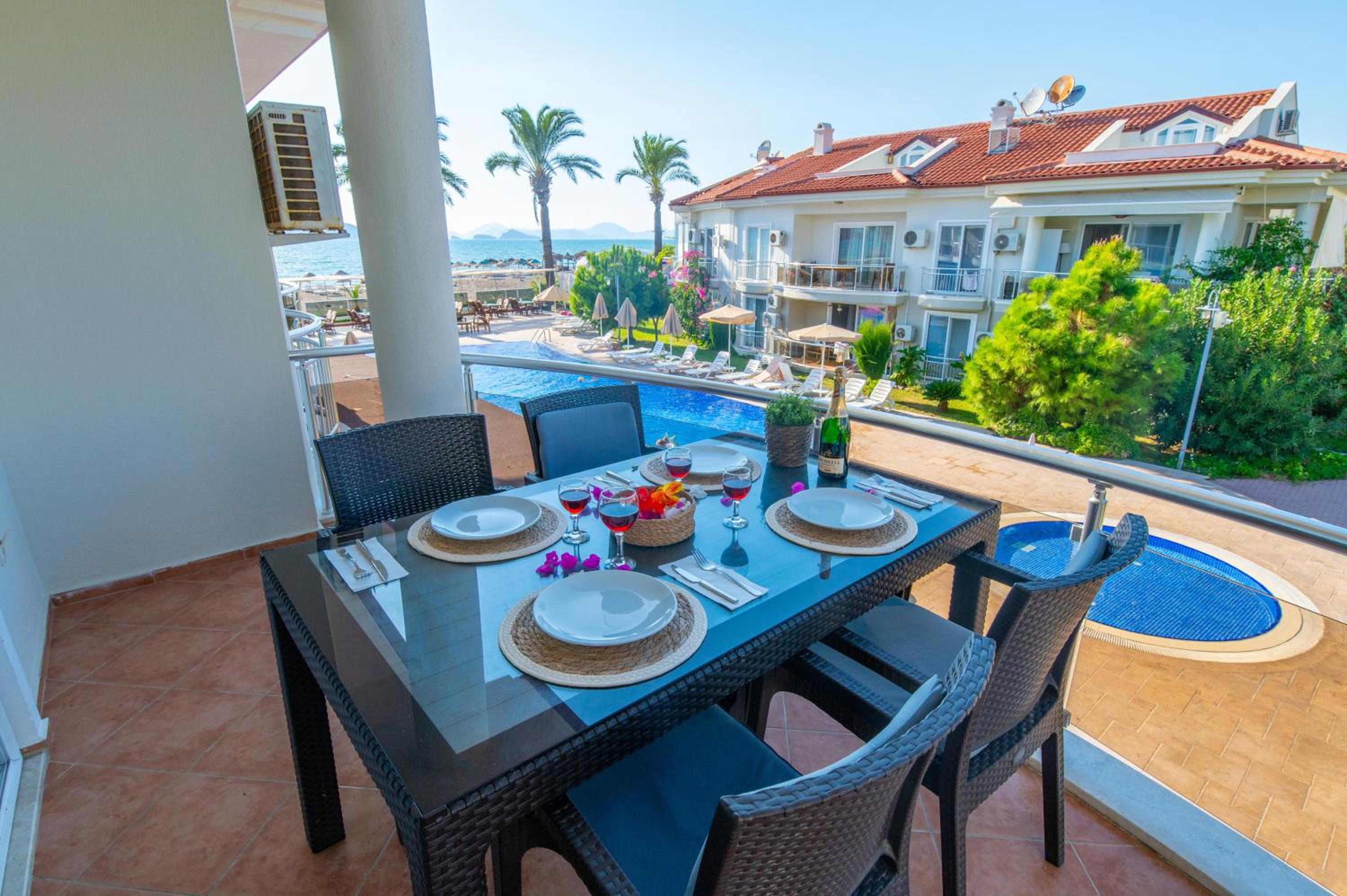 Sunset Beach Villas and Apartments - Image 23