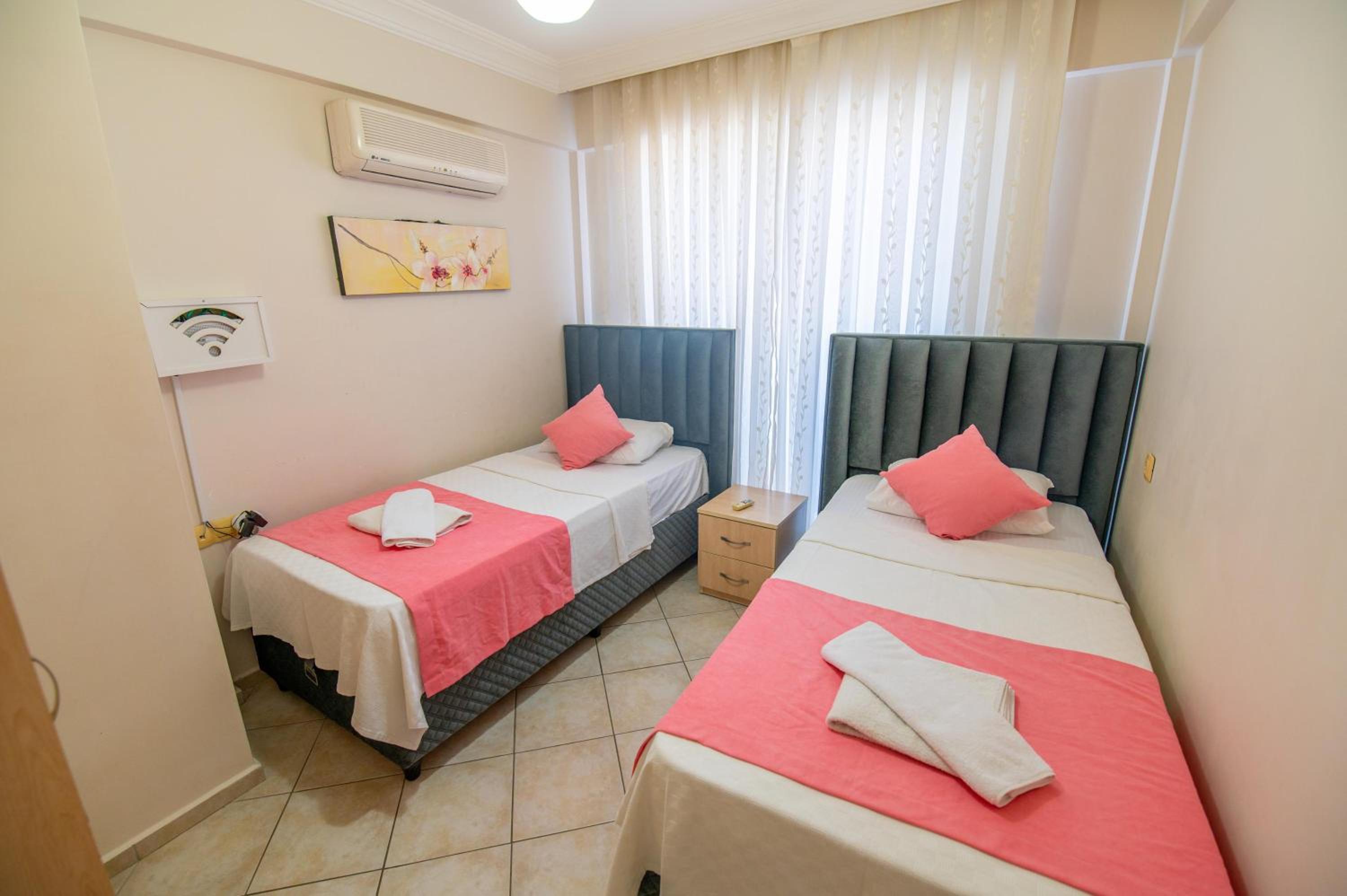 Sunset Beach Villas and Apartments - Image 75