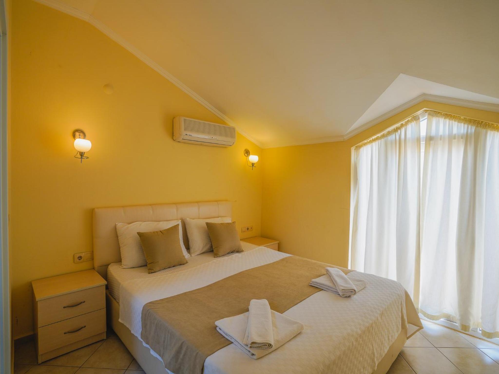 Sunset Beach Villas and Apartments - Image 83