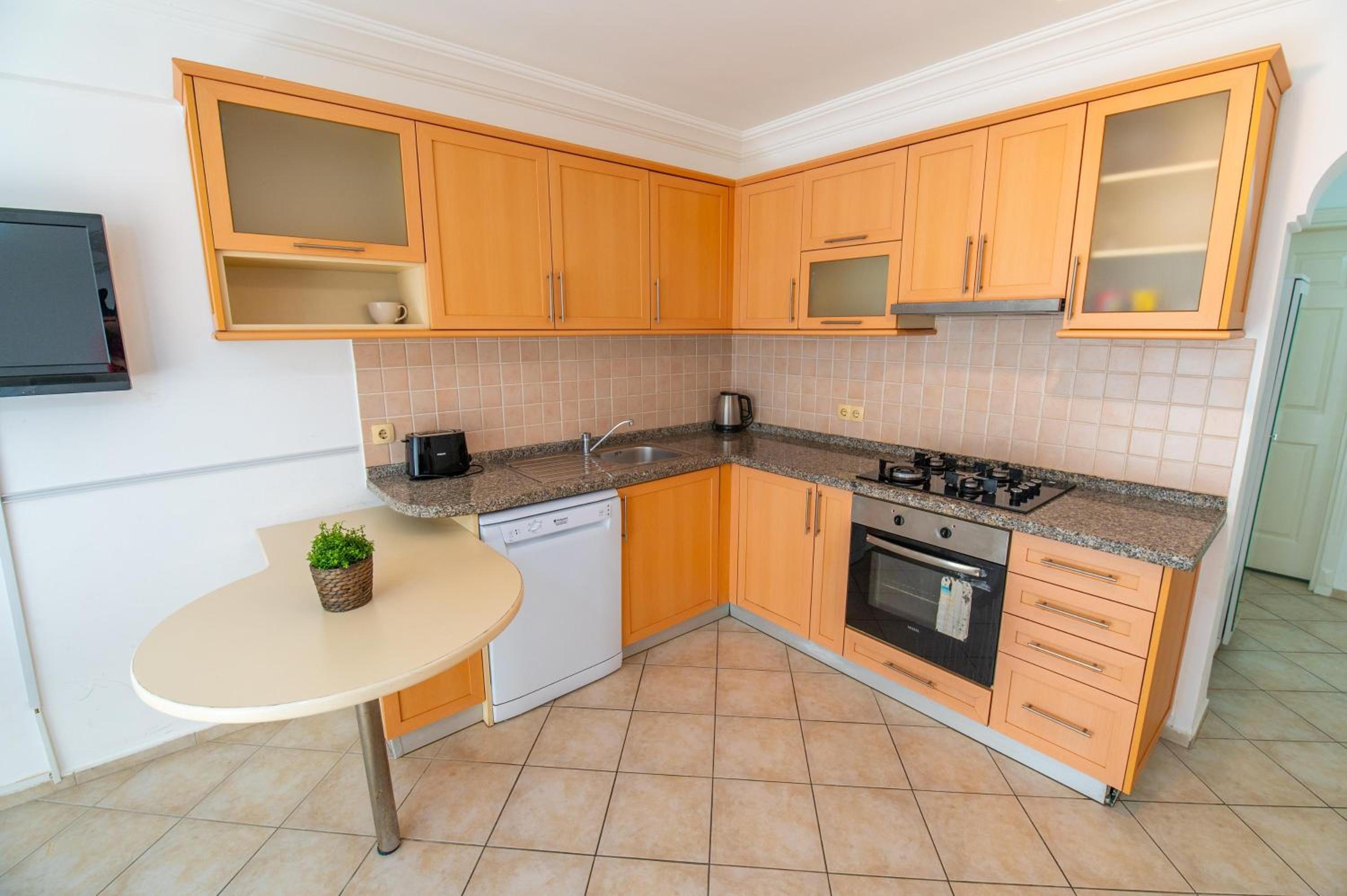 Sunset Beach Villas and Apartments - Image 194