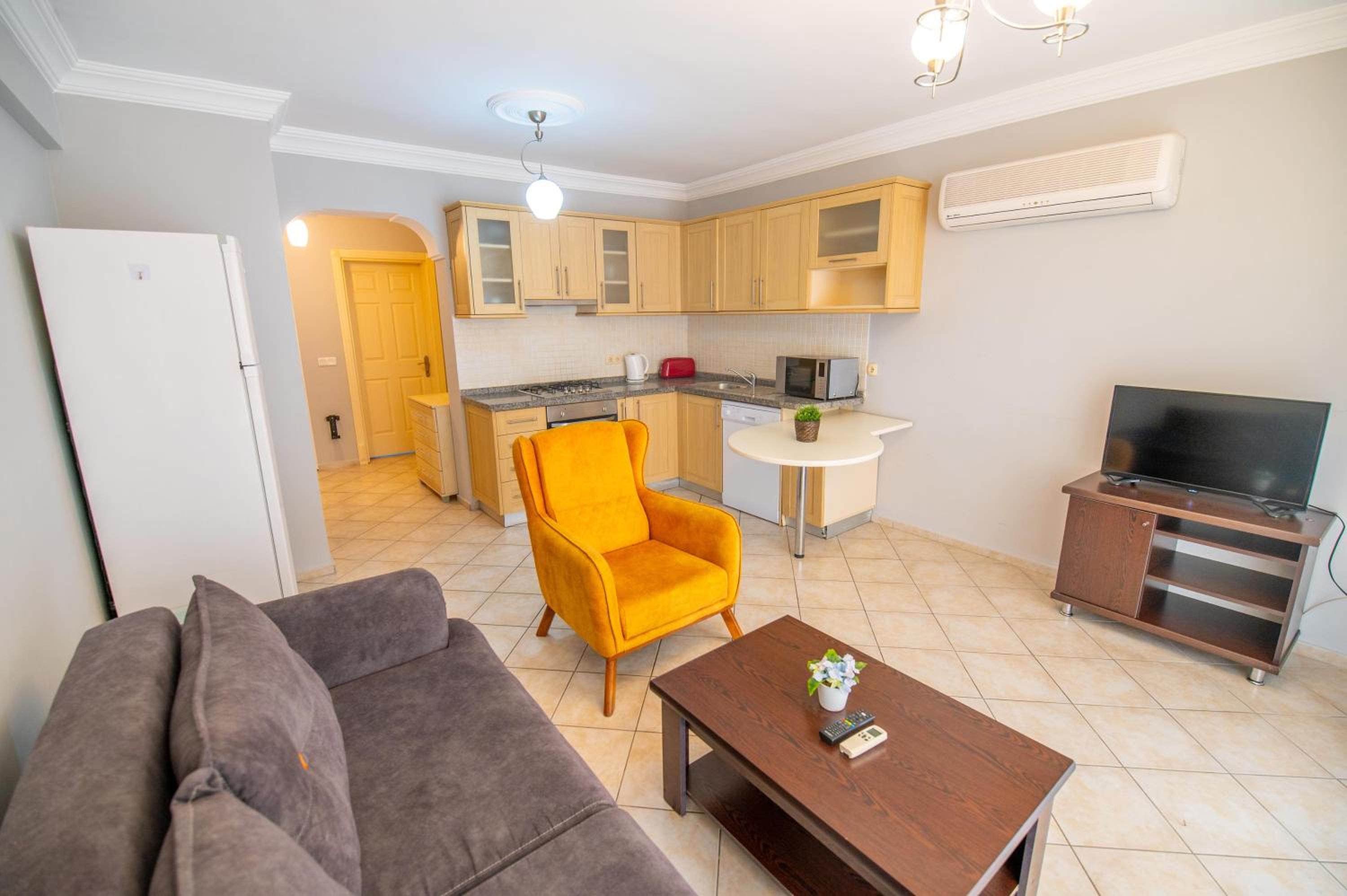 Sunset Beach Villas and Apartments - Image 40