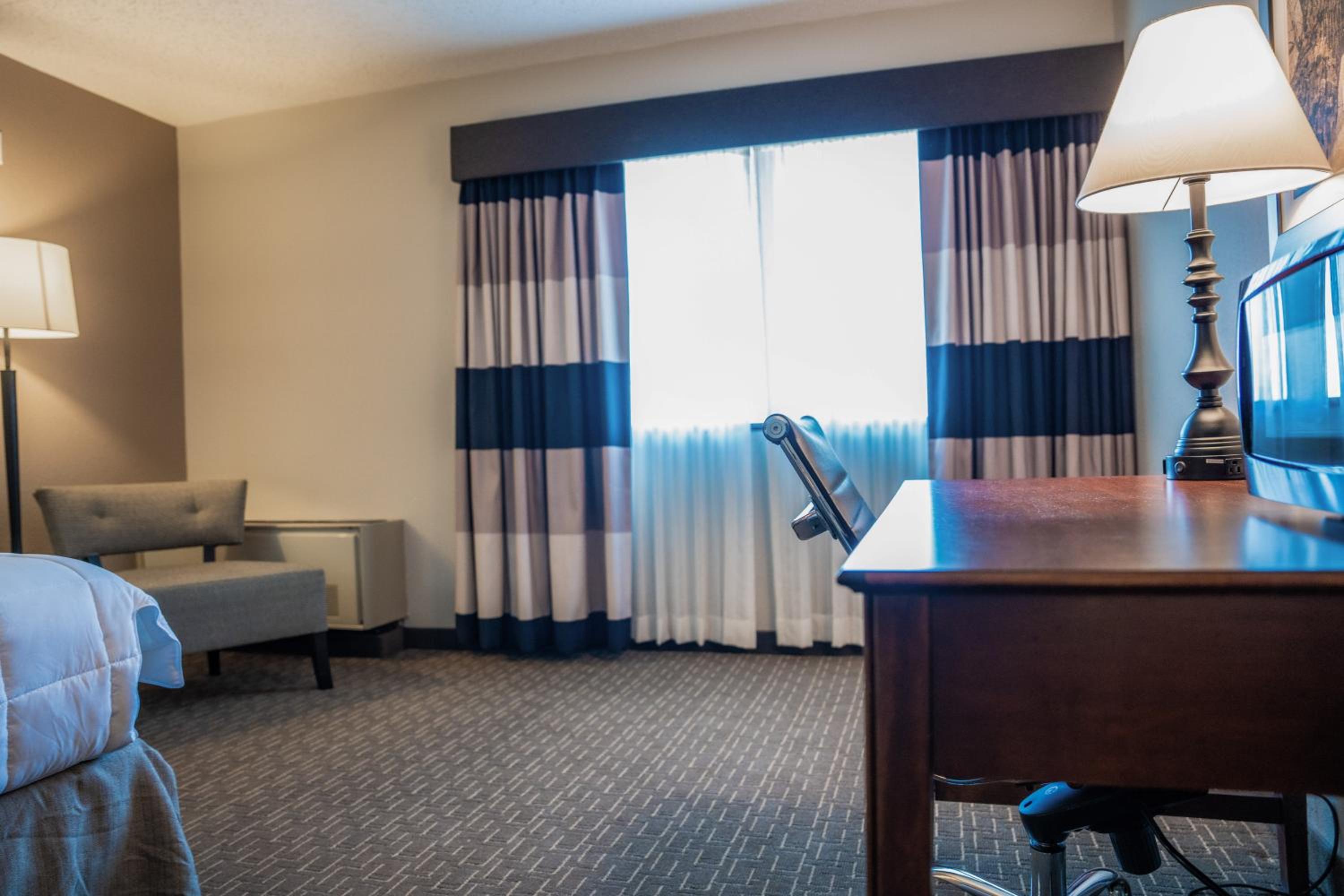 Hagerstown Vacations - Hotel 620 - Property Image 5