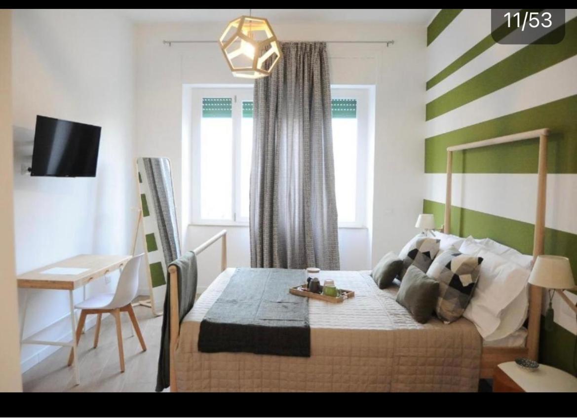 The Corner 180 Suite view 5