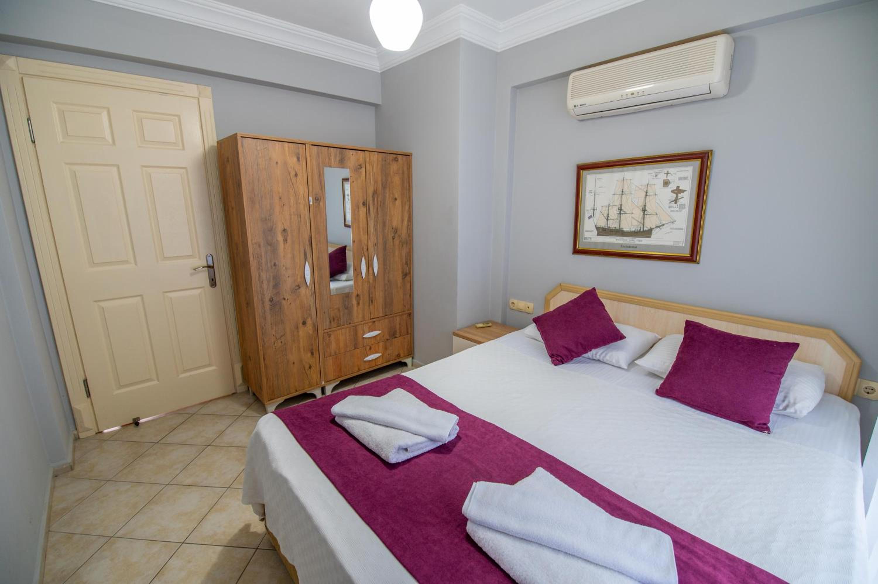 Sunset Beach Villas and Apartments - Image 84