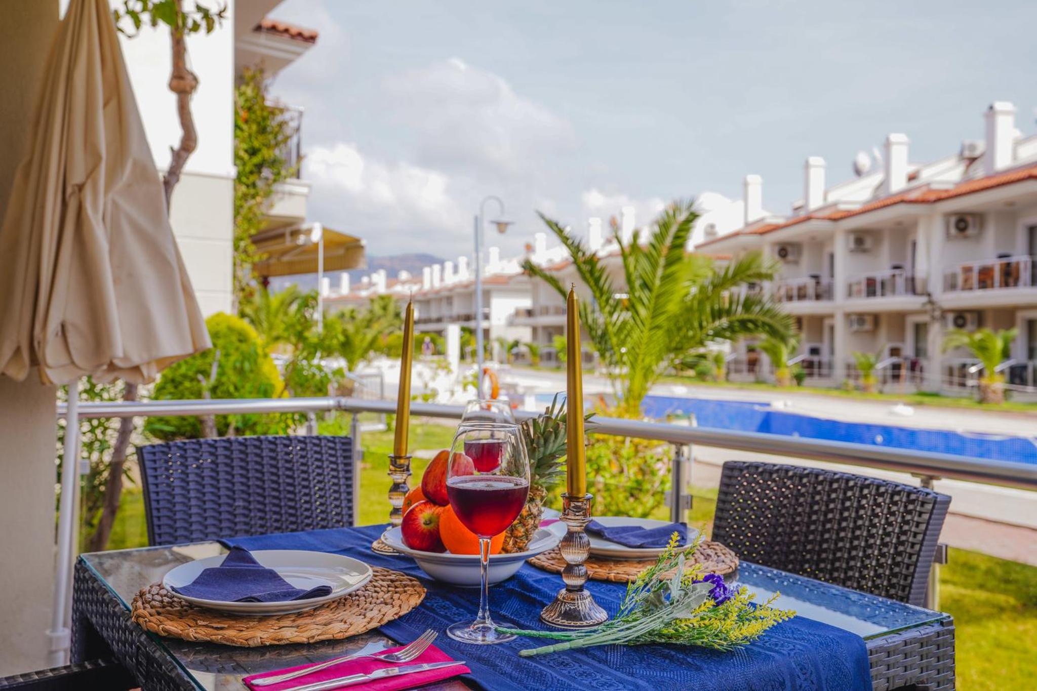 Sunset Beach Villas and Apartments - Image 7