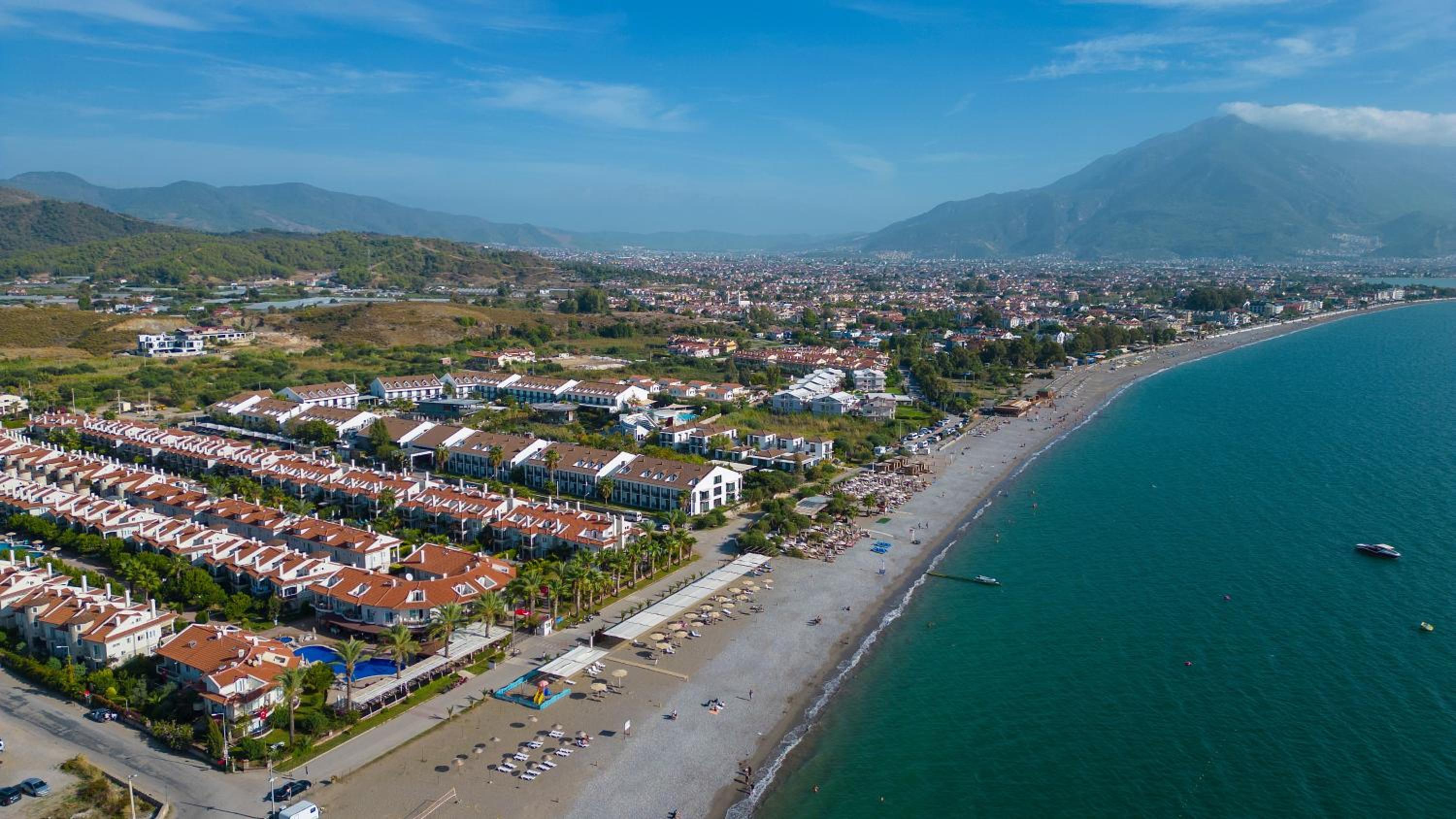 Sunset Beach Club Aqua Lettings