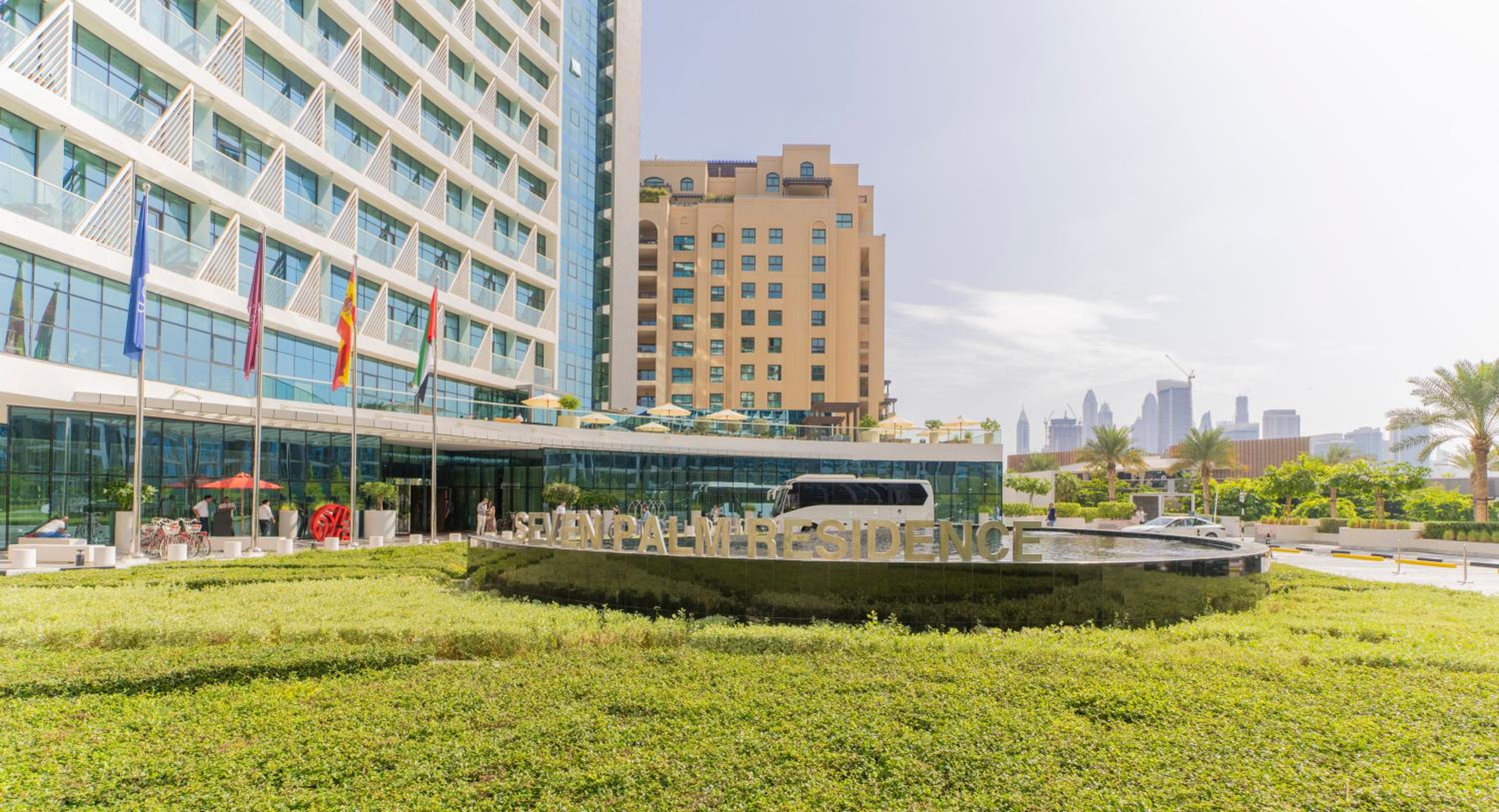 Luxury Studio, Seven Palm Residence-Palm Jumeirah