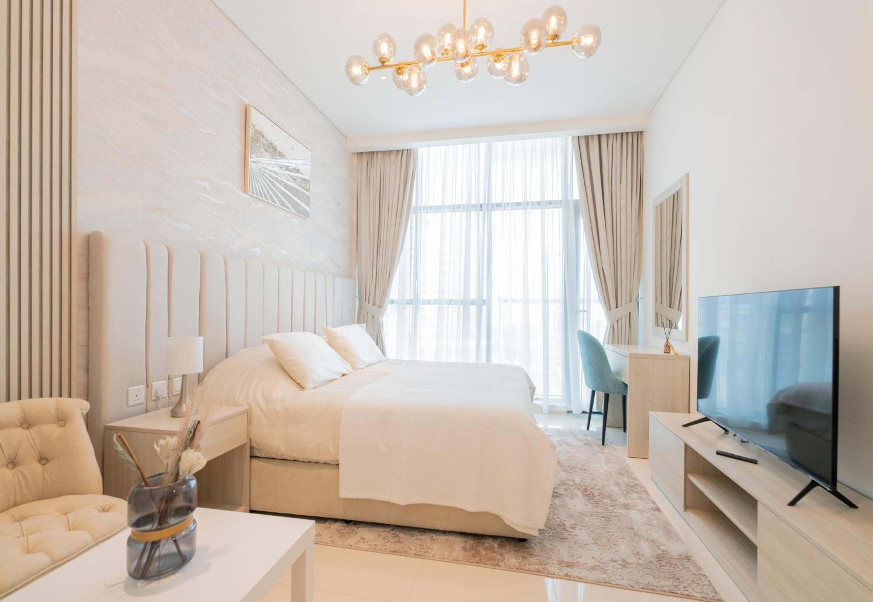 Luxury Studio, Seven Palm Residence-Palm Jumeirah