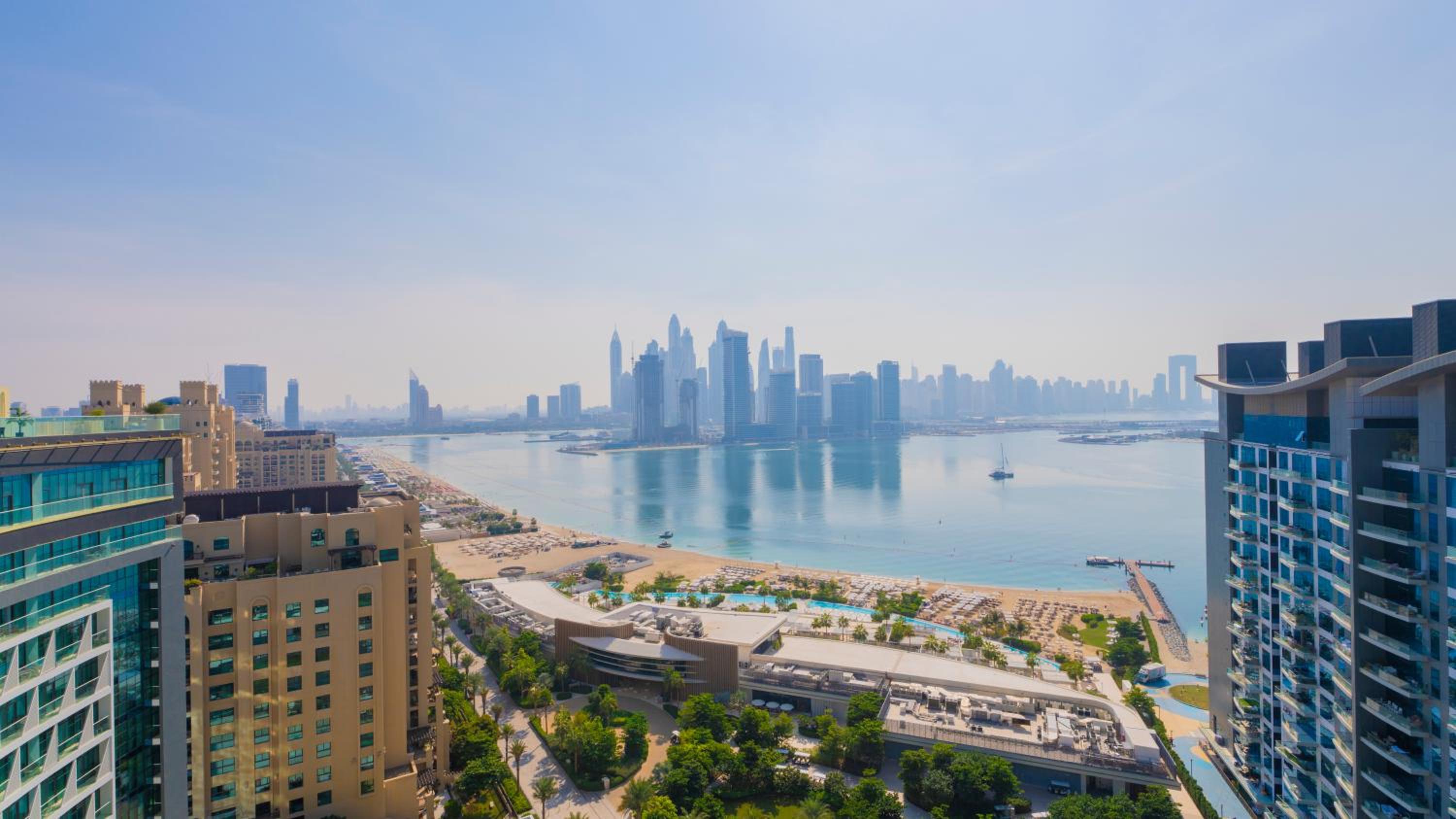 Luxury Studio, Seven Palm Residence-Palm Jumeirah