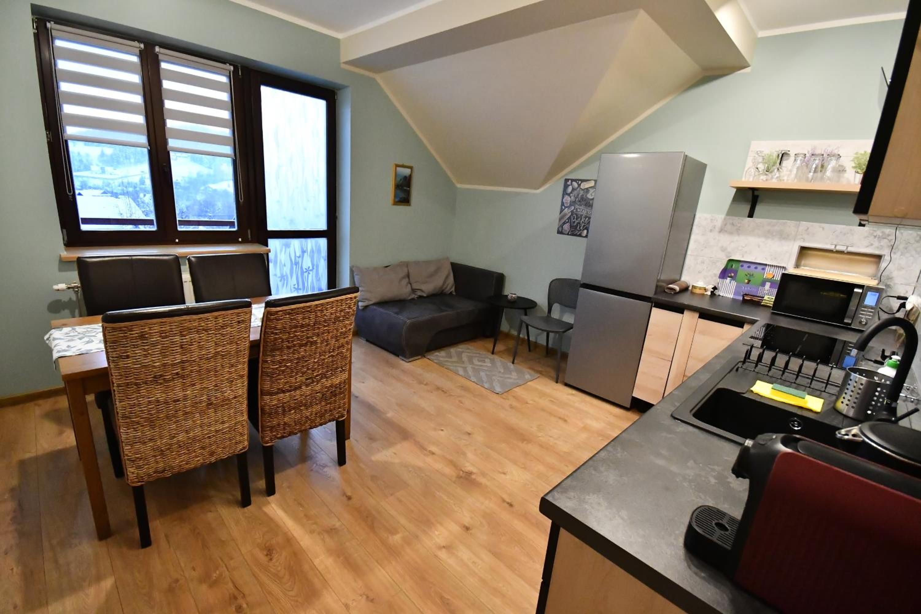 Kordeczki-Apartamenty i pokoje