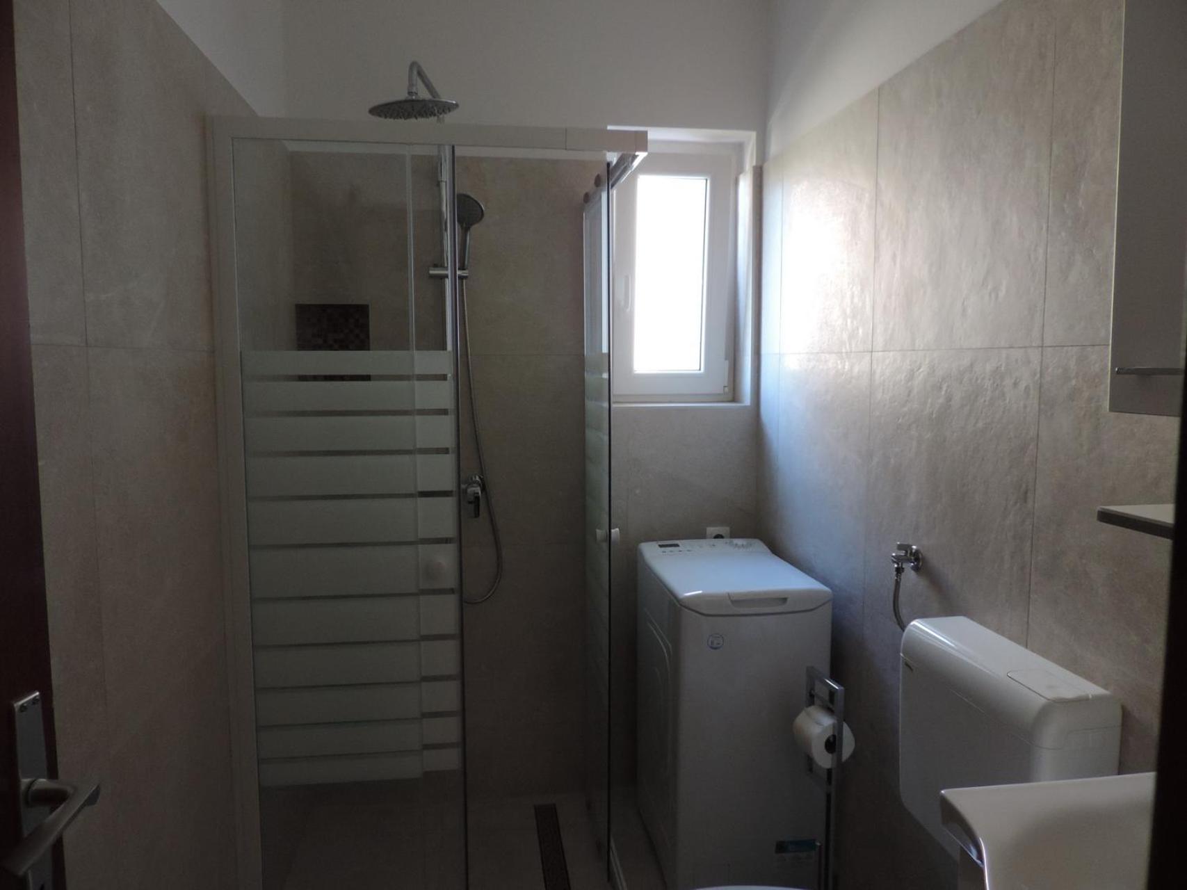 Apartmani Antica view 2