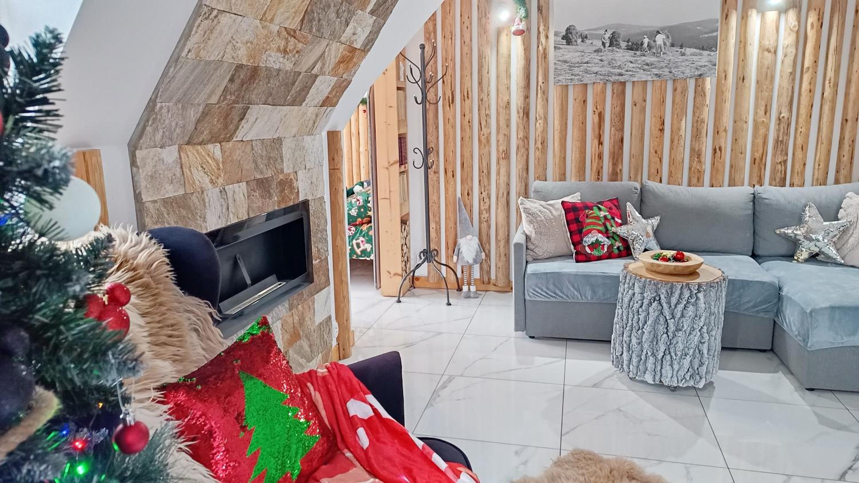 Lux Houses w DOMKU tylko DWA APARTAMENTYz jacuzzi zewnętrznym