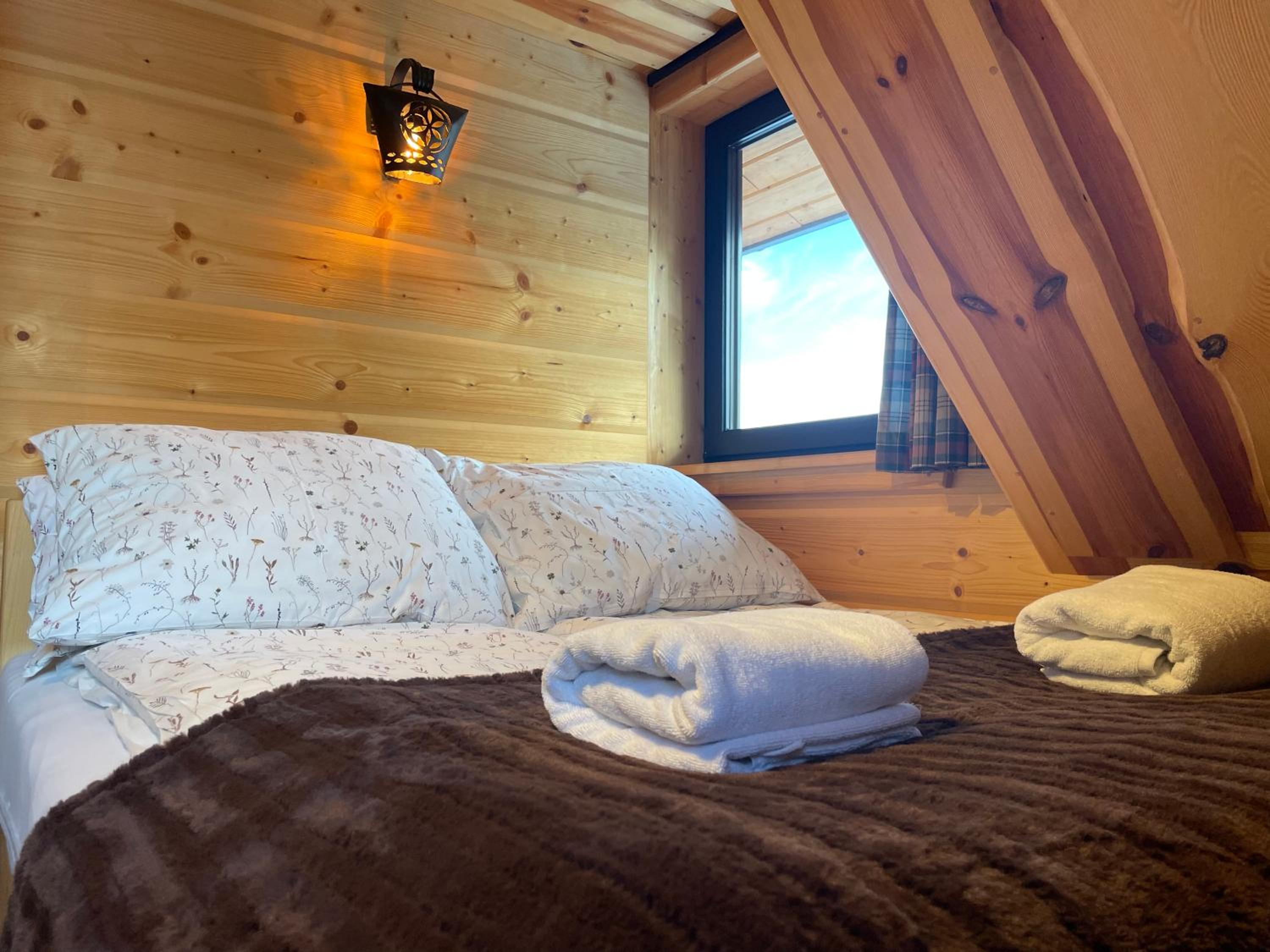 Domki Na Wypasie - Sauna, Jacuzzi, skibus
