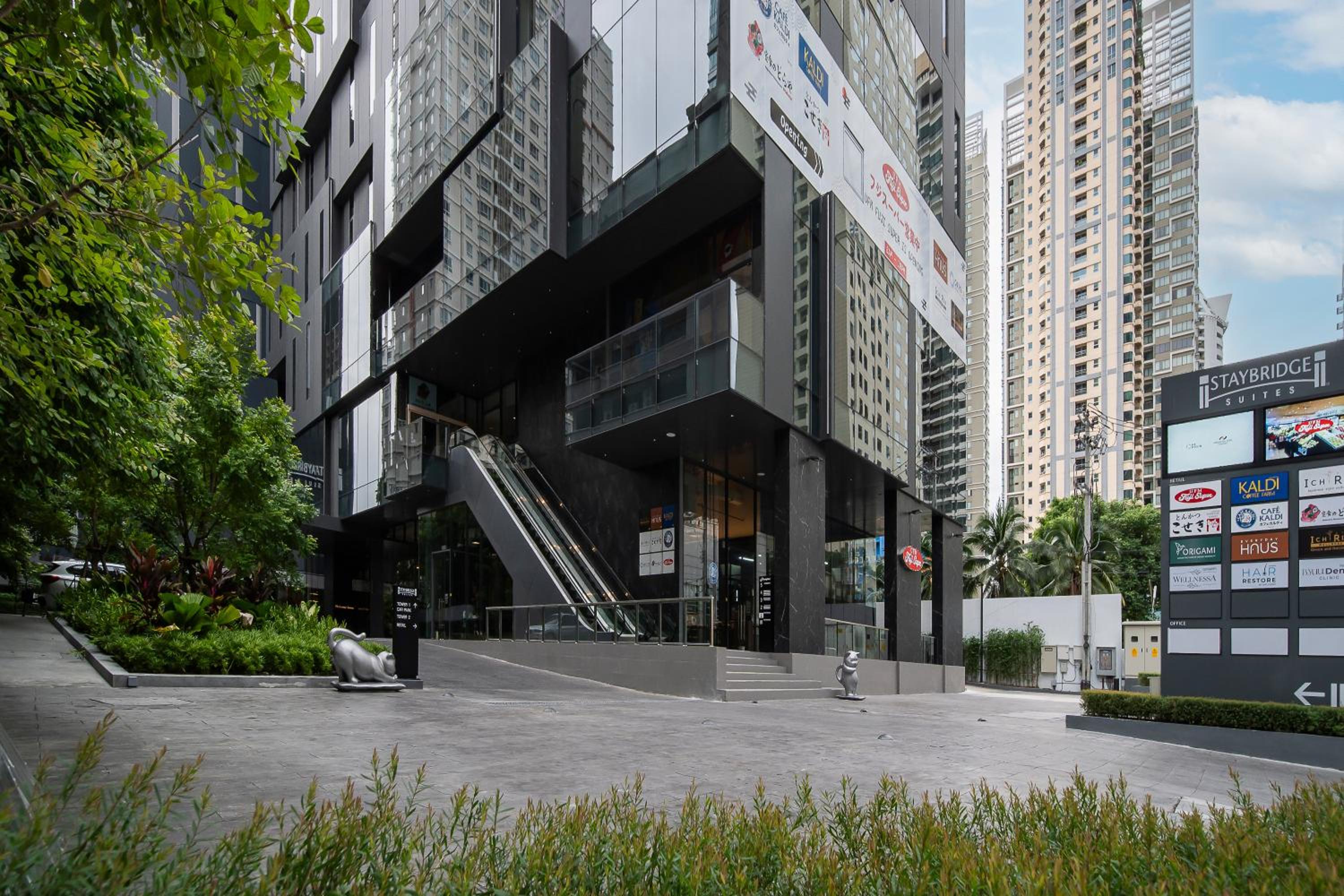 Staybridge Suites Bangkok Sukhumvit by IHG 8