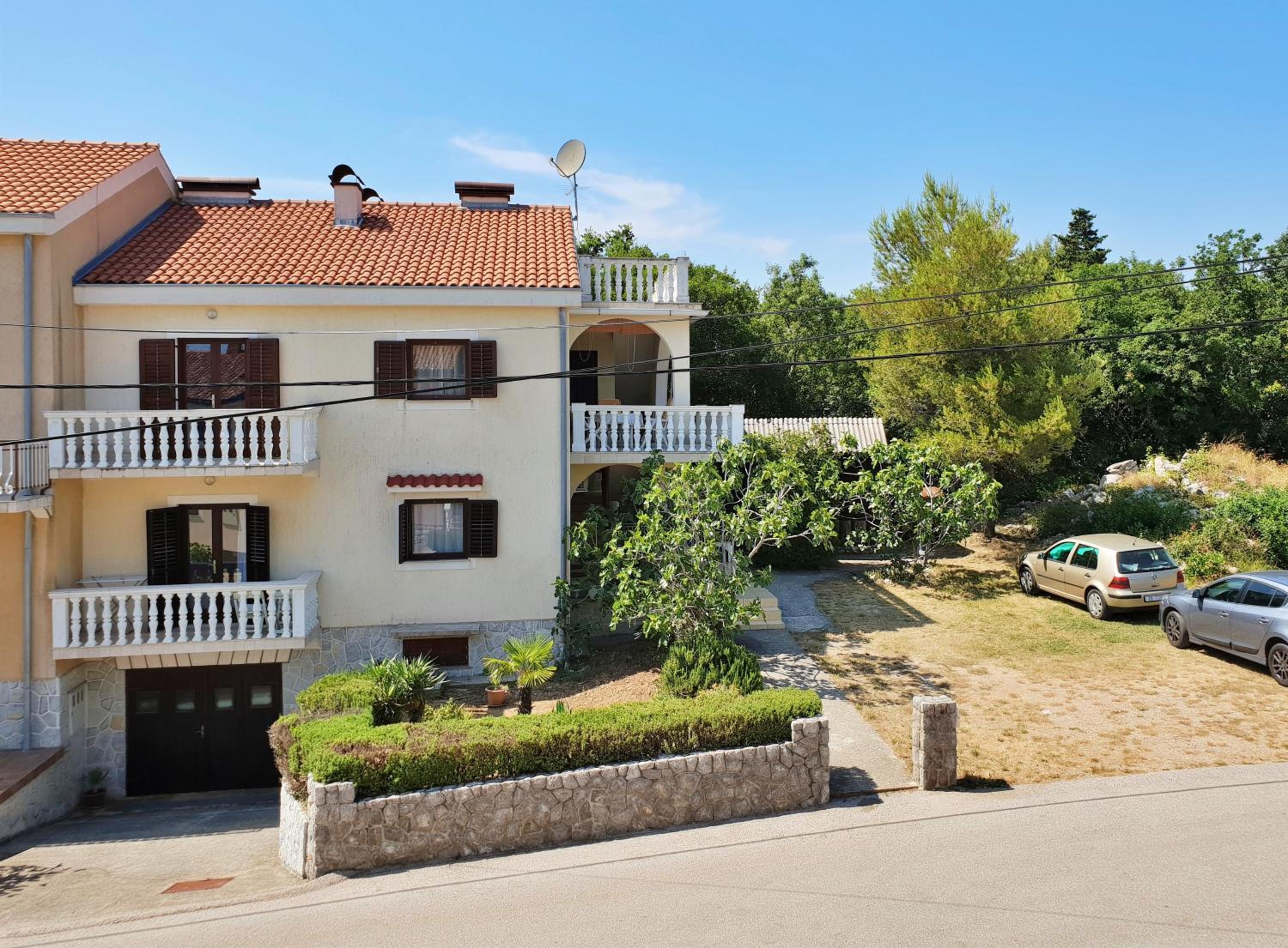 Apartments Brebric
