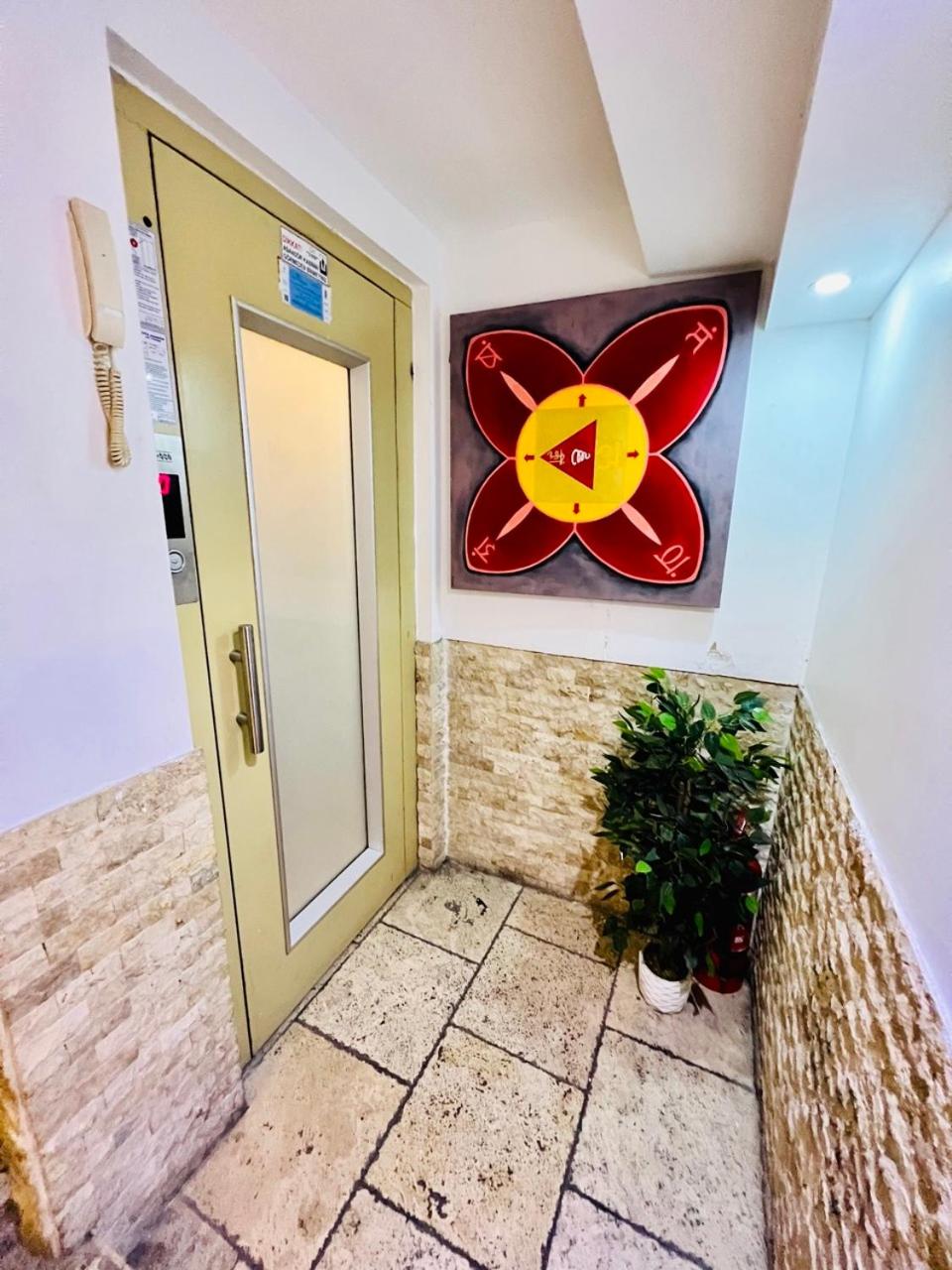 hotel reception