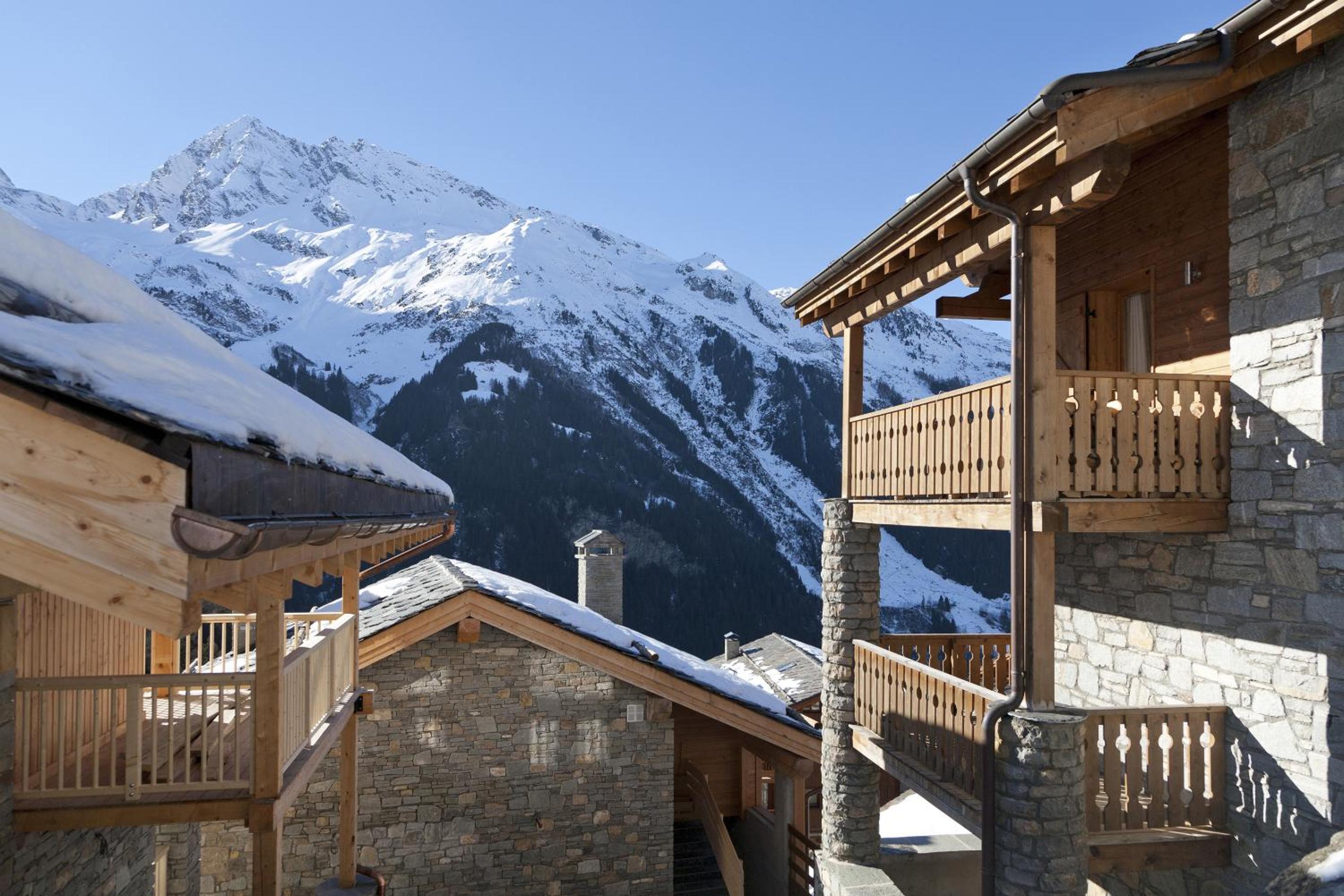 Balcony & Terrace