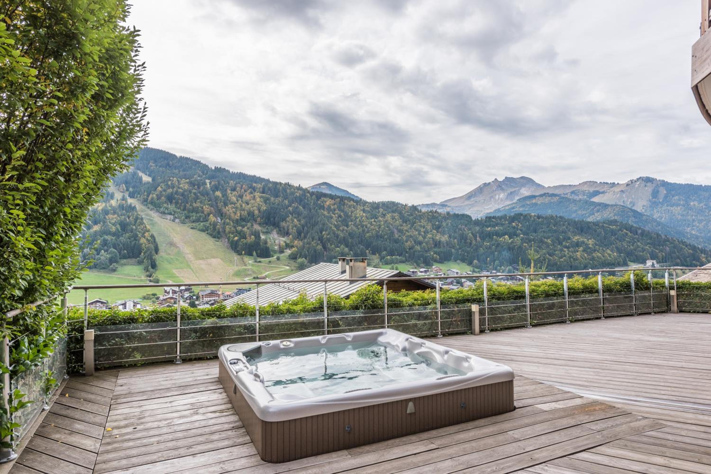 Chalet Omaroo Morzine - by EMERALD STAY