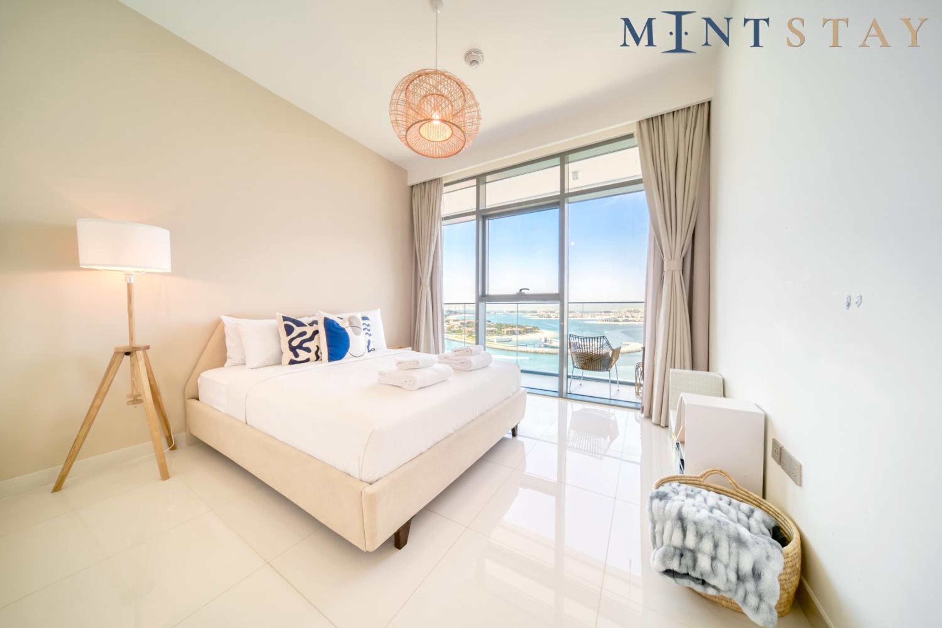 Beach Vista 1 Emaar Beachfront - Mint Stay