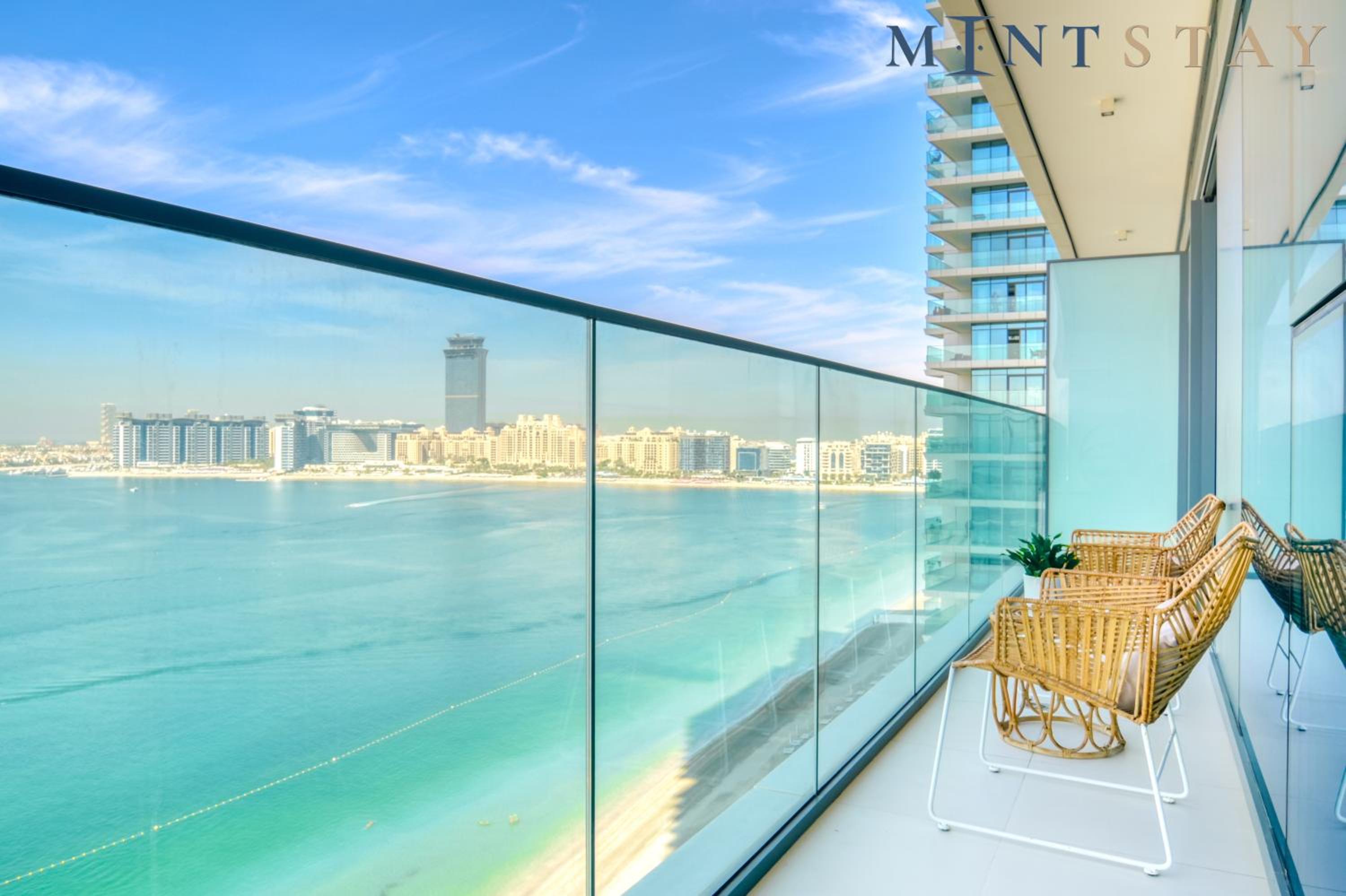 Beach Vista 1 Emaar Beachfront - Mint Stay