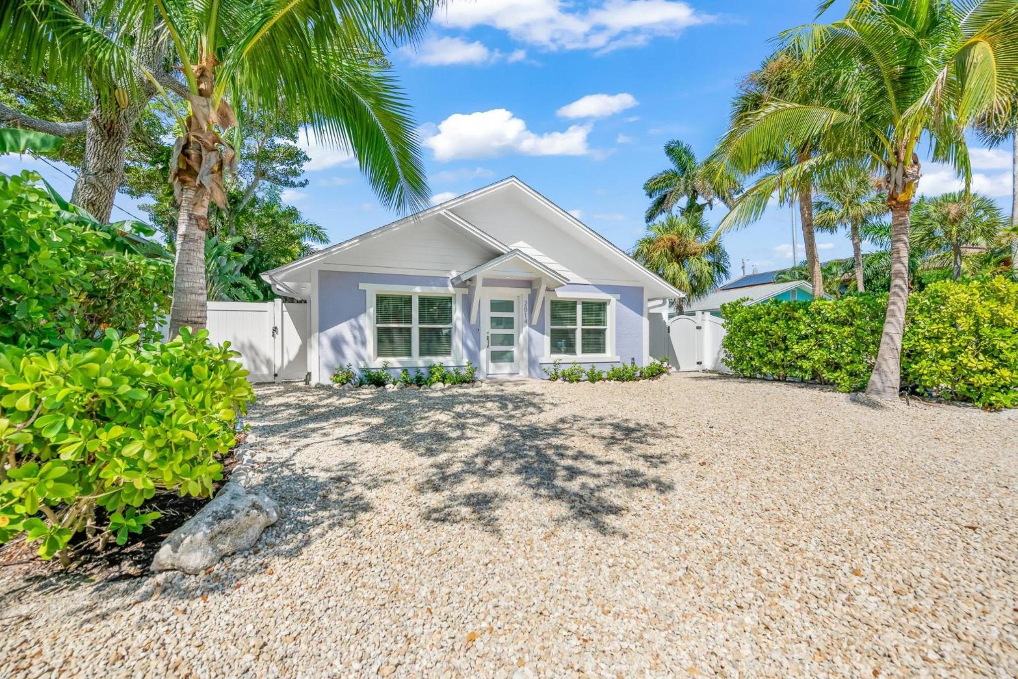 Beachside Bungalow view 2