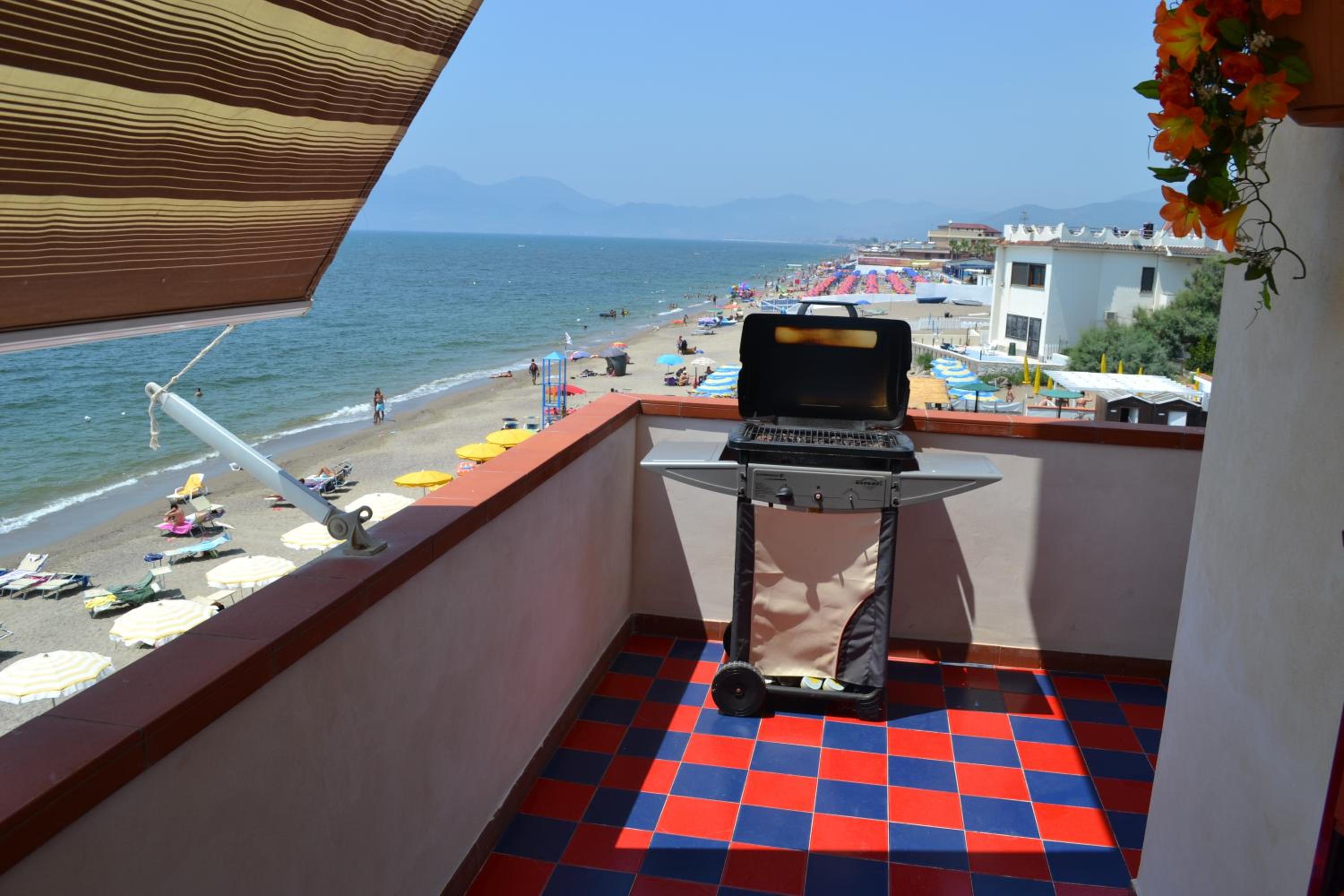 casa vacanze dei navigatori on the sea photo 5