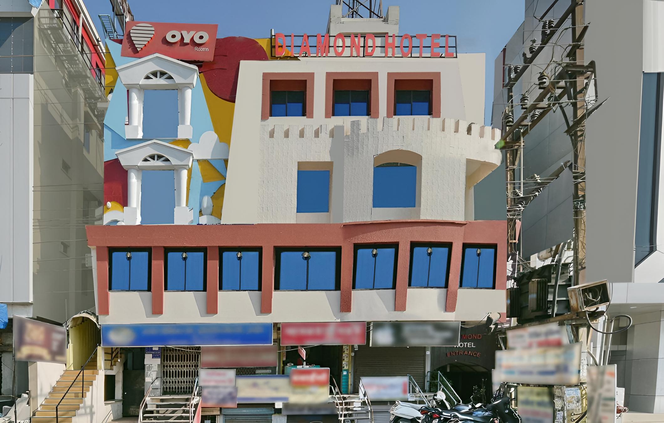 Super OYO Collection O Hotel Diamond And Residences