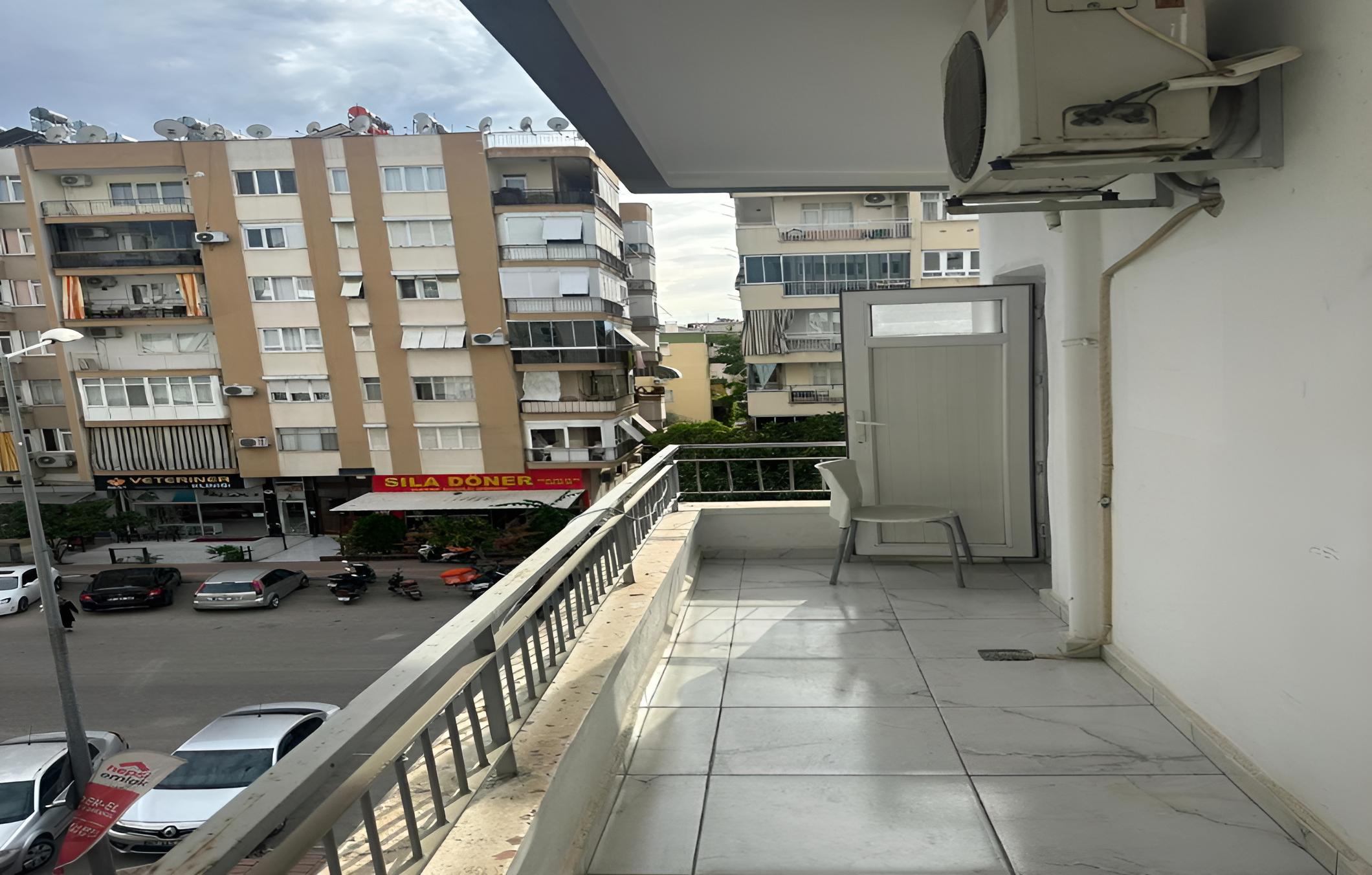 balcony