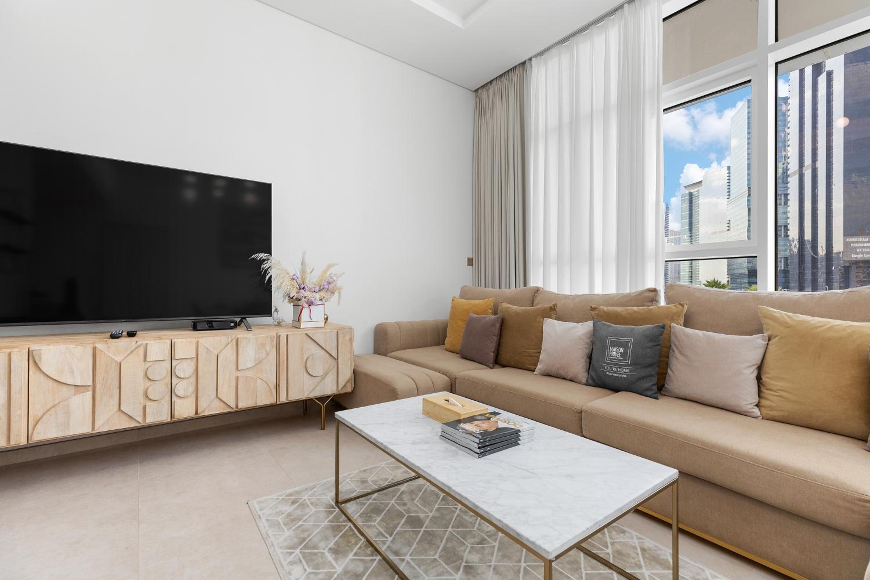 Maison Privee - Trendy Apt w/ Dazzling Vws & Top-Class Facilities